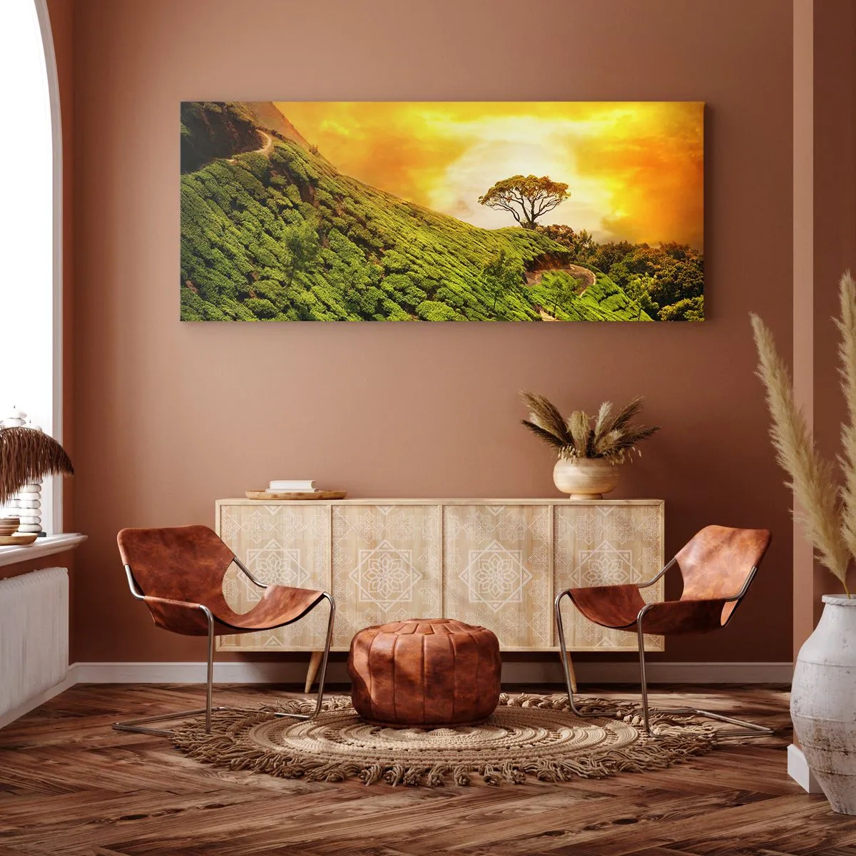 Bild auf Leinwand - Leinwandbild - Grüne Hügel mit Teeplantagen bei Sonnenuntergang - 120x50cm - Ein gewundener Weg, ein grüner Hang - Moderne Wanddekoration für Wohnzimmer und Schlafzimmer ARTTOR