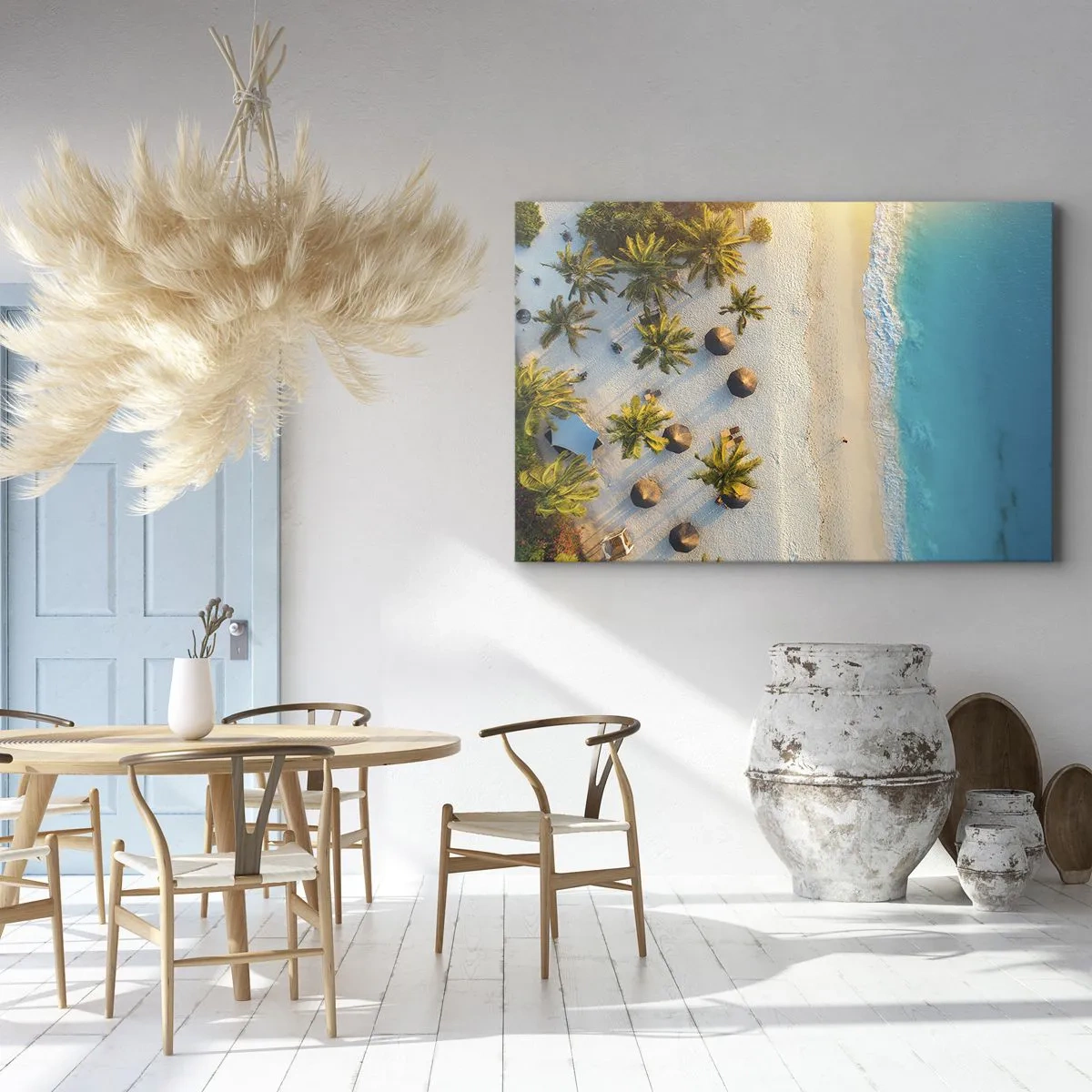Bild auf Leinwand - Leinwandbild - Blick auf einen tropischen Strand mit Palmen und türkisfarbenem Meer - 100x70cm - Willkommen im Paradies - Moderne Wanddekoration für Wohnzimmer und Schlafzimmer ARTTOR