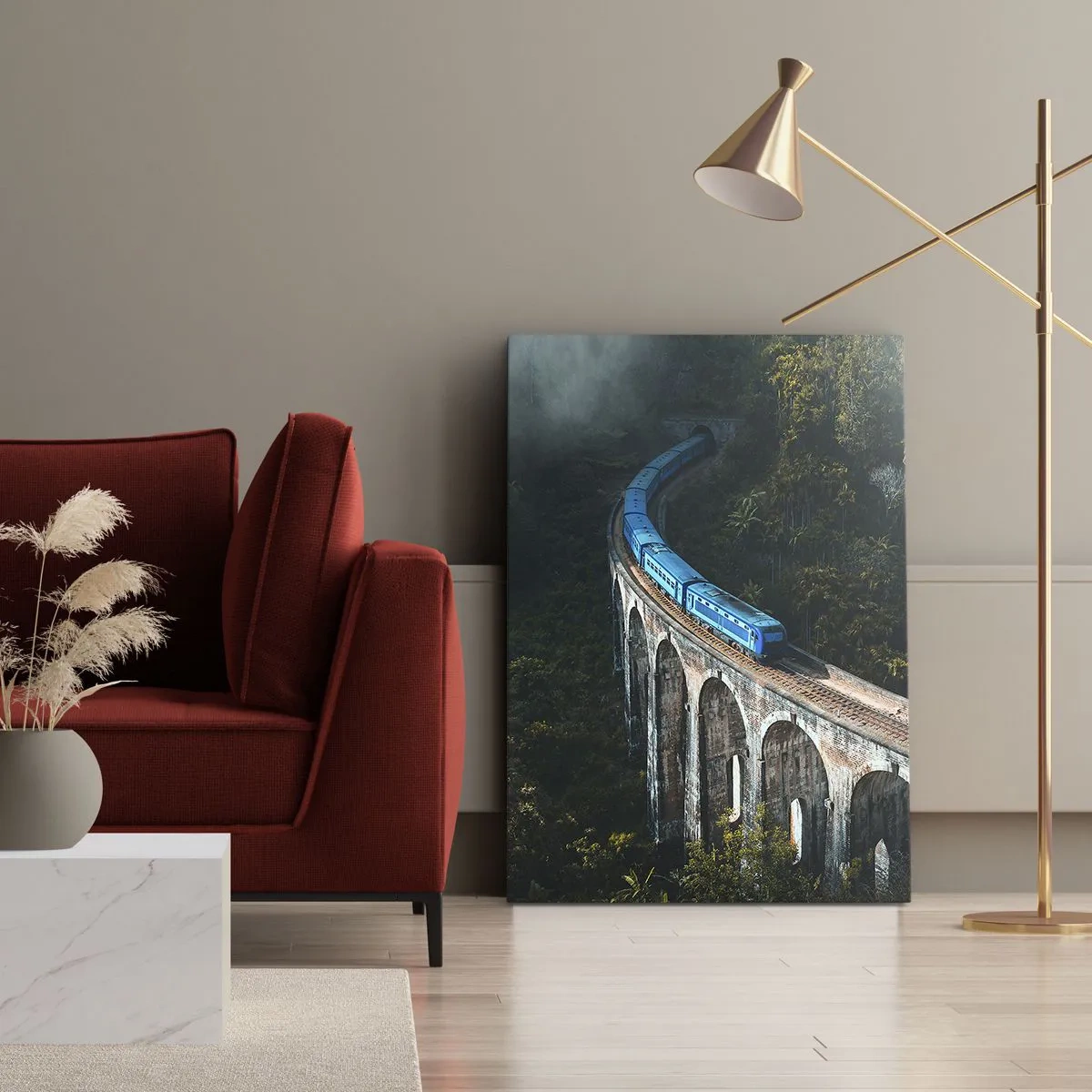 Bild auf Leinwand - Leinwandbild - Ein blauer Zug auf einem historischen Viadukt inmitten der Wälder - 50x70cm - Neigung zur Natur - Moderne Wanddekoration für Wohnzimmer und Schlafzimmer ARTTOR
