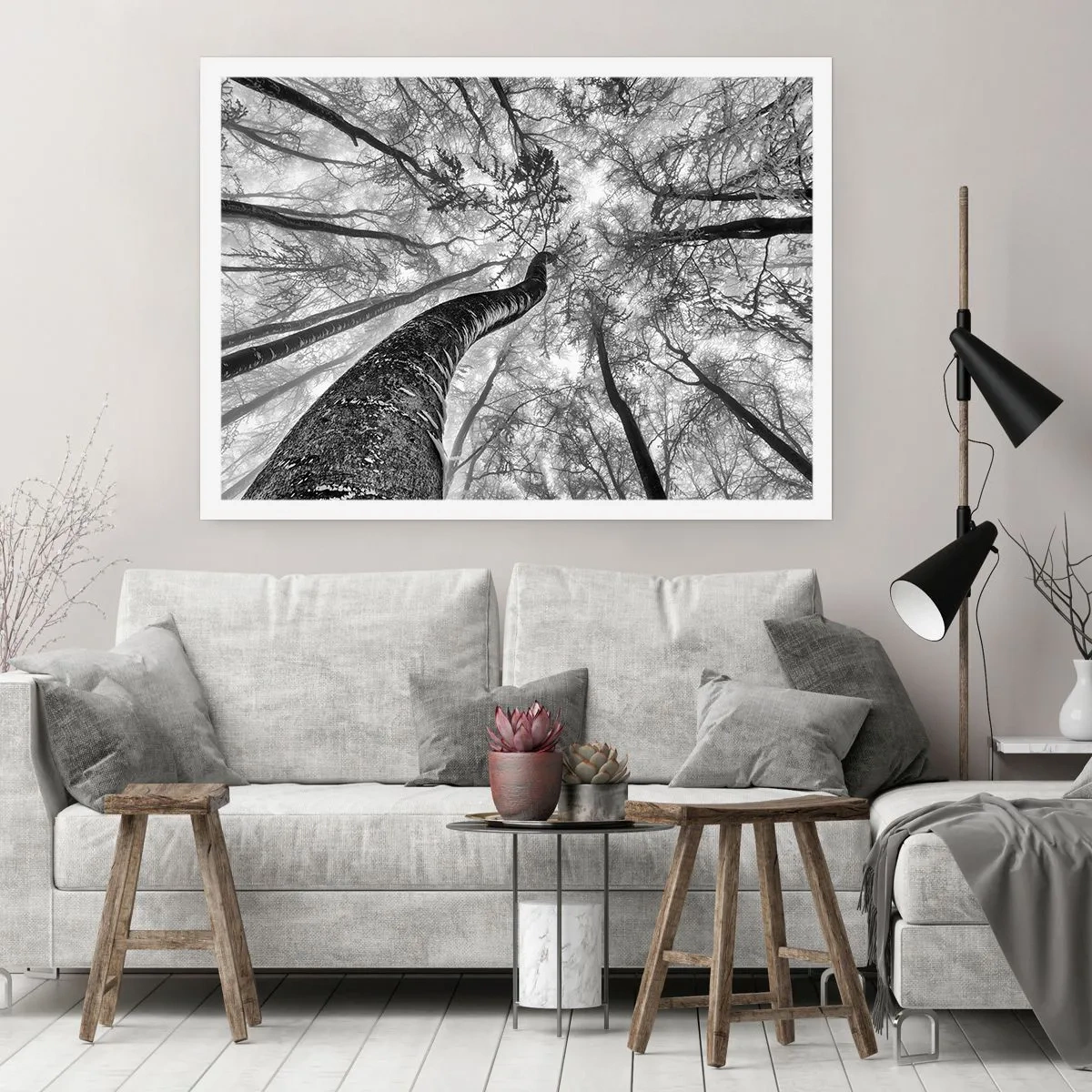 Poster - Perspektive von Bäumen in einem Wald von unten gesehen in Grautönen - 100x70cm - Rennen zum Licht - Moderne Wanddekoration für Wohnzimmer und Schlafzimmer ARTTOR