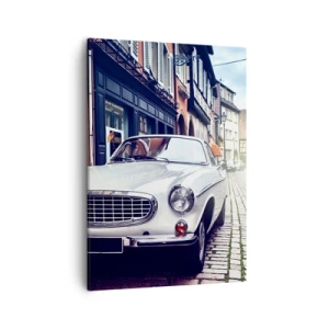 Bild auf Leinwand - Leinwandbild - Ein klassisches weißes Auto auf einer gepflasterten Stadtstraße - 50x70cm - Die Vergangenheit ist heute - Moderne Wanddekoration für Wohnzimmer und Schlafzimmer ARTTOR