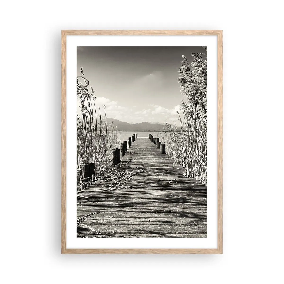 Poster in einem Rahmen aus heller Eiche - In der Stille des Grases - 50x70 cm