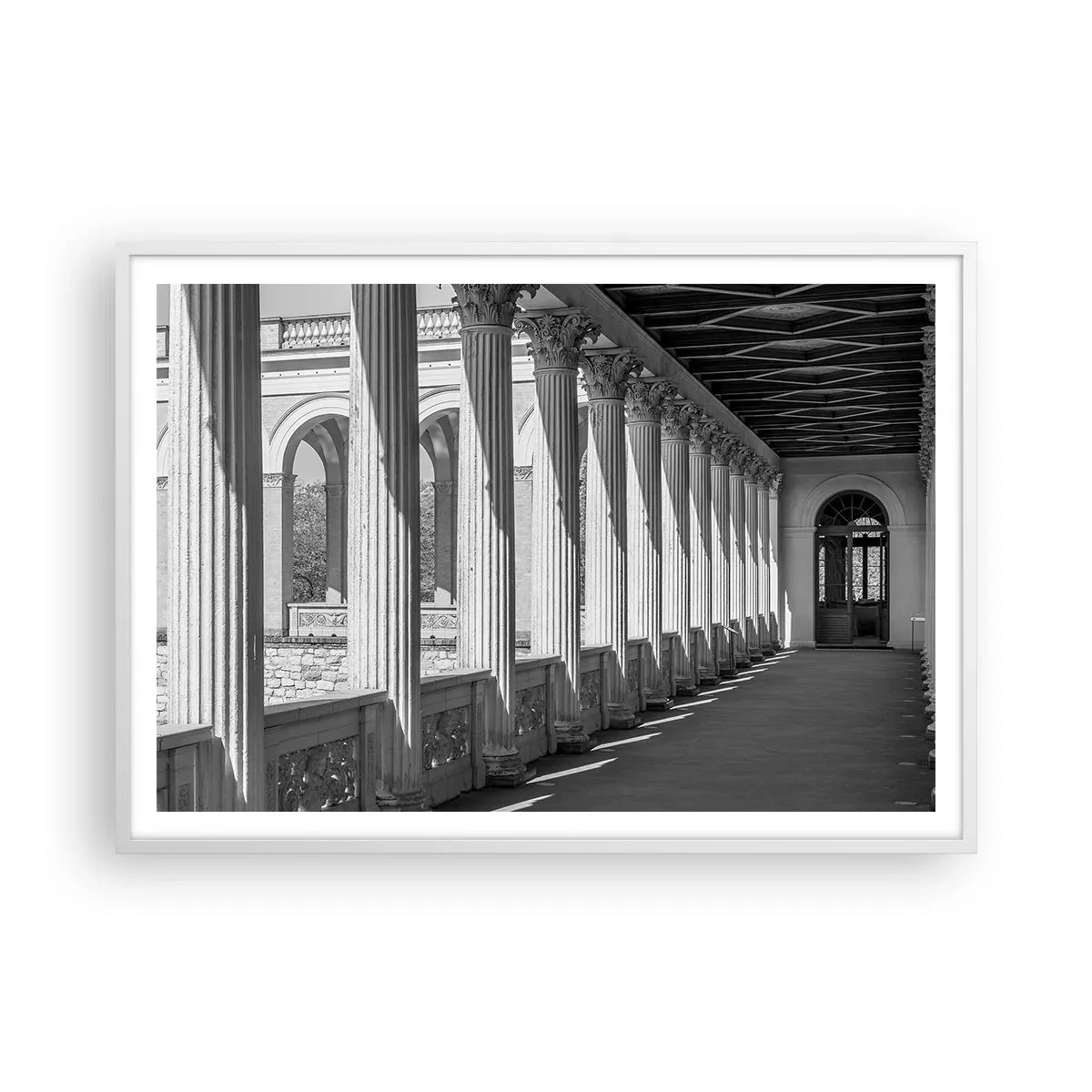 Poster in einem weißen Rahmen - Sonnige Arkade - 100x70 cm