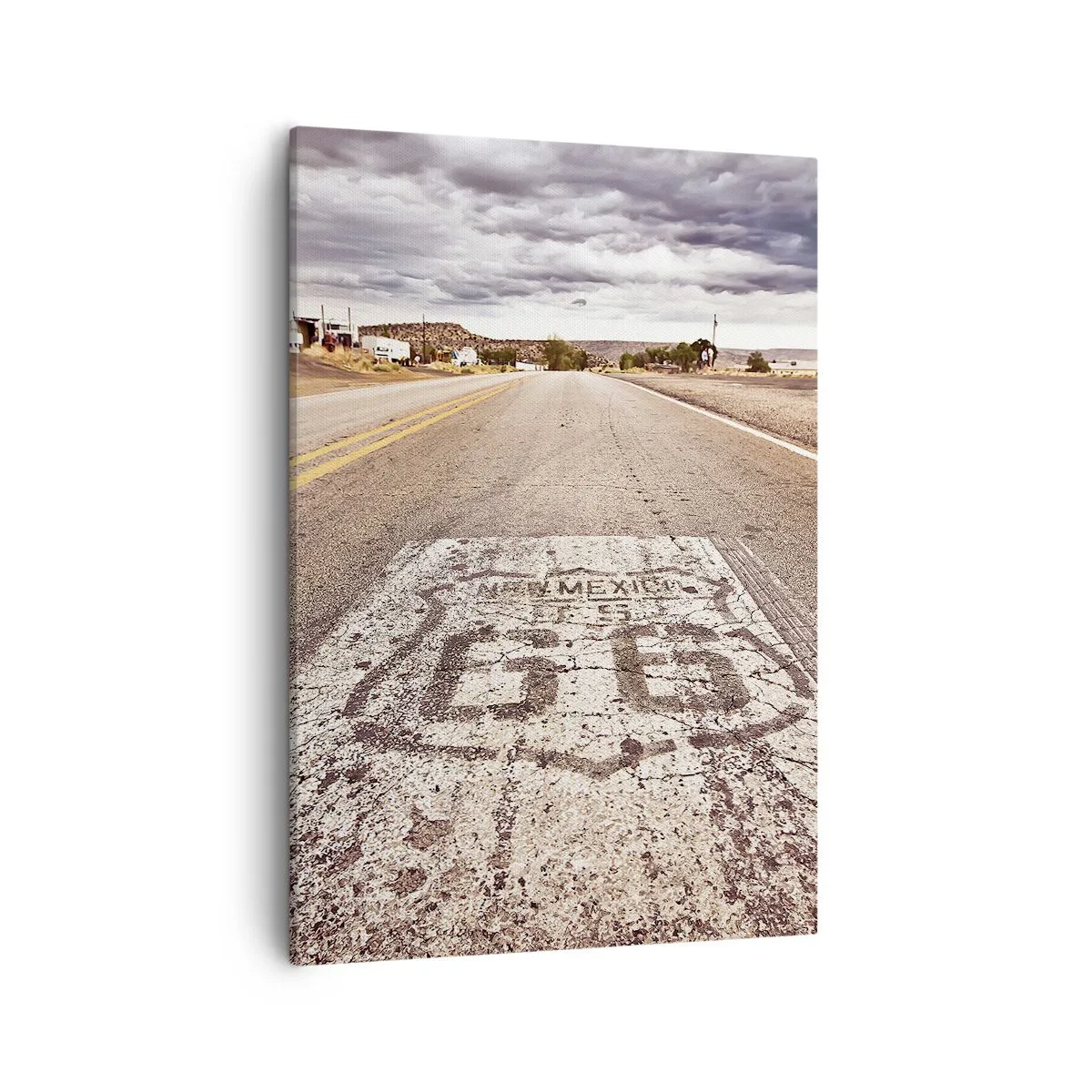Bild auf Leinwand - Leinwandbild - Route 66 in einem Wüstenklima mit malerischem Himmel - 50x70cm - Mother Road - eine amerikanische Legende - Moderne Wanddekoration für Wohnzimmer und Schlafzimmer ARTTOR