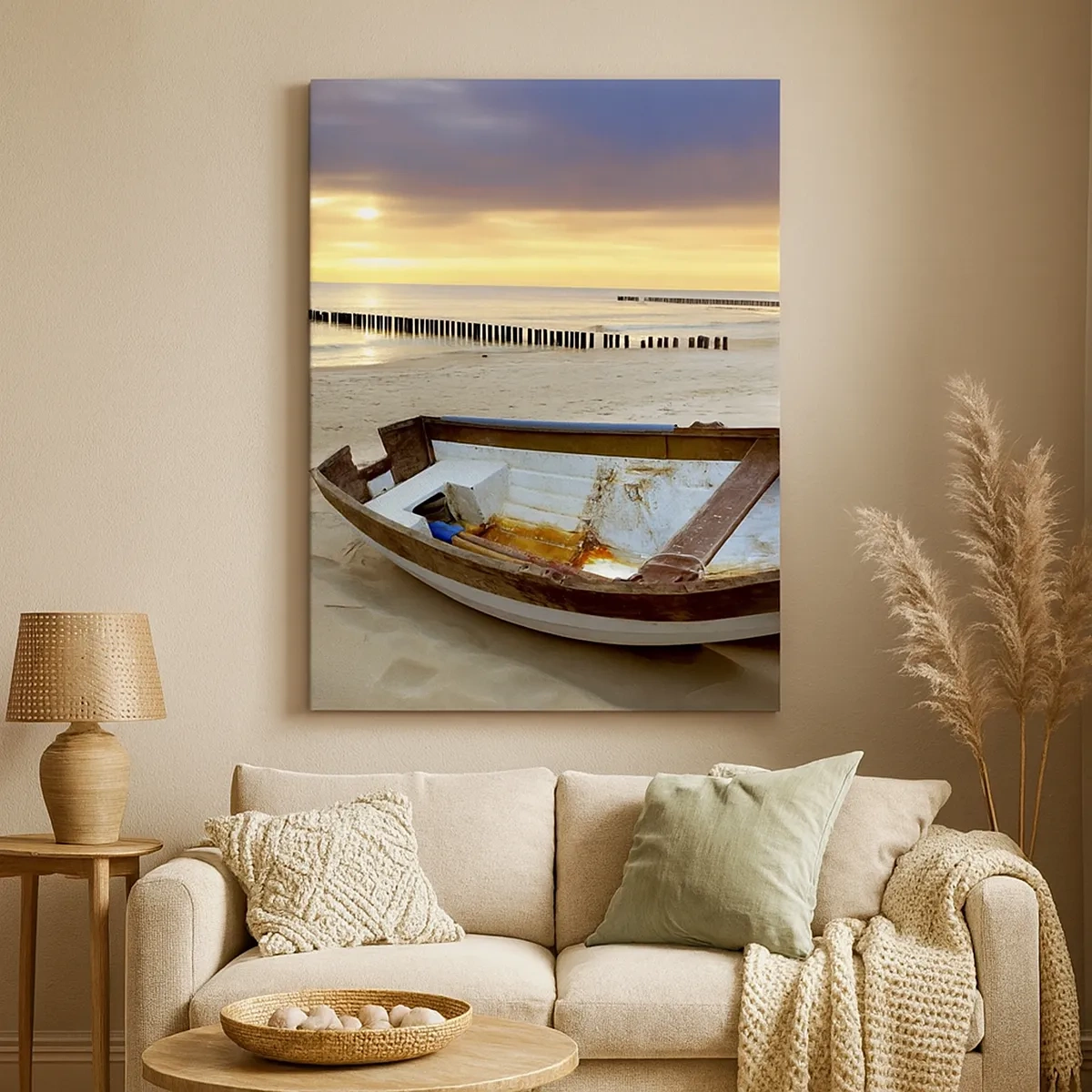 Bild auf Leinwand - Leinwandbild - Ein Boot an einem Sandstrand bei Sonnenuntergang - 50x70cm - Es gibt keine schöneren Strände - Moderne Wanddekoration für Wohnzimmer und Schlafzimmer ARTTOR