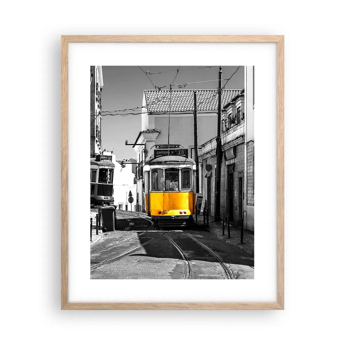 Poster in einem Rahmen aus heller Eiche - Der Geist von Lissabon - 40x50 cm