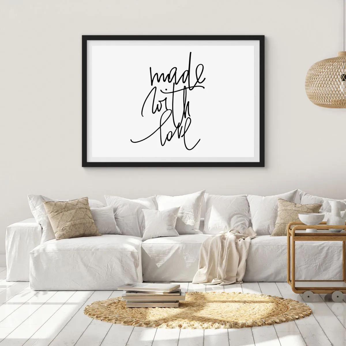 Poster in einem schwarzem Rahmen - Schwarze Aufschrift „Made with love“ auf weißem Hintergrund - 70x50cm - Die beste Marke - Moderne Wanddekoration für Wohnzimmer und Schlafzimmer ARTTOR