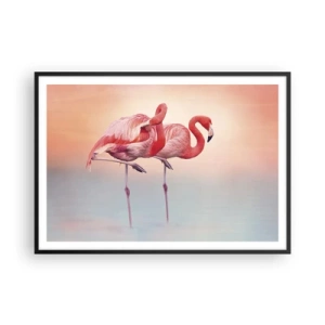 Poster in einem schwarzem Rahmen - Flamingos in zarten Pastellfarben auf Wasserhintergrund - 100x70cm - Die Farbe der untergehenden Sonne - Moderne Wanddekoration für Wohnzimmer und Schlafzimmer ARTTOR