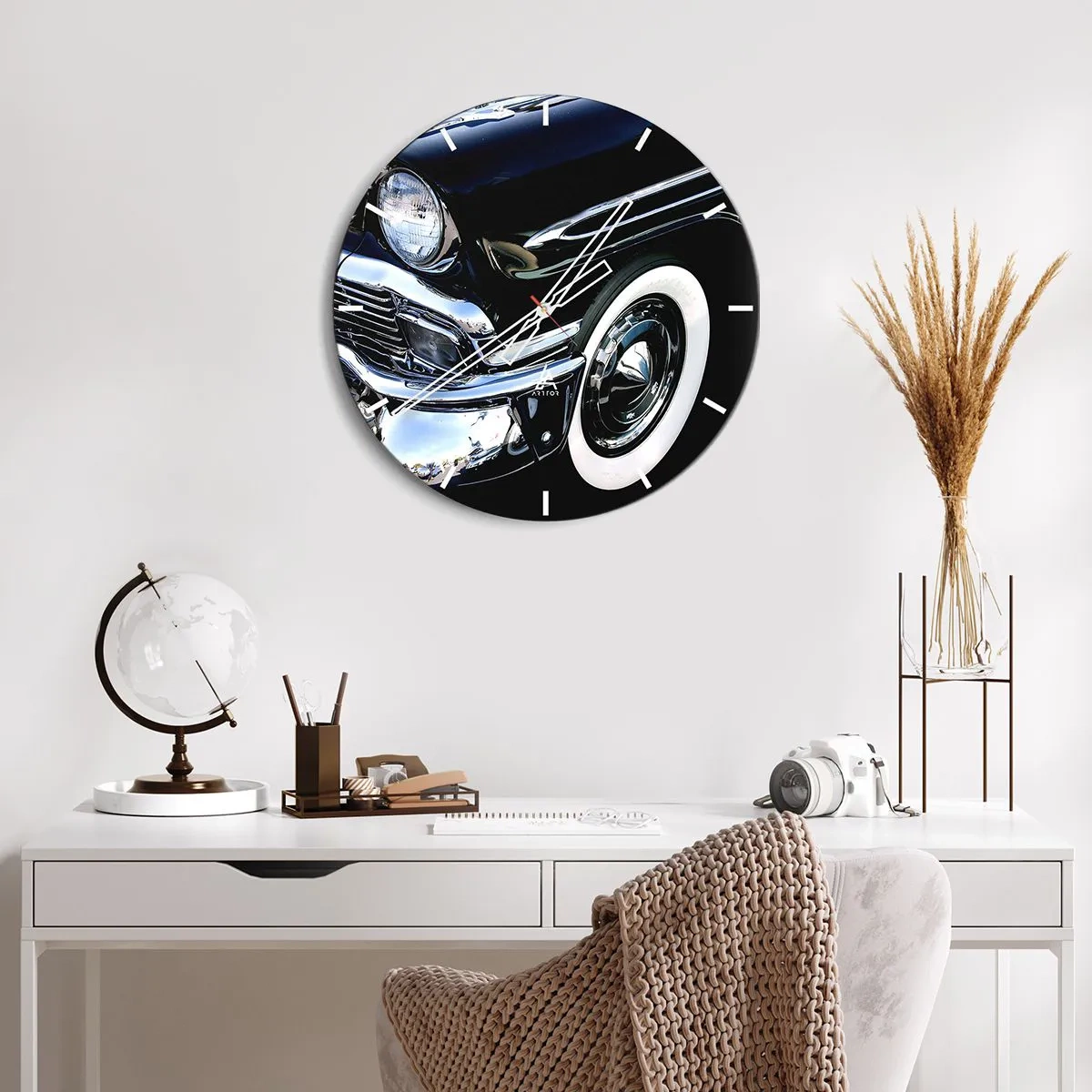 Wanduhr - Glasuhr - Klassiker in Silber, Schwarz und Weiß - 40x40 cm