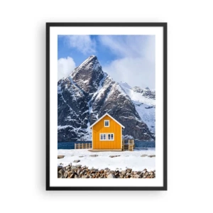 Poster in einem schwarzem Rahmen - Ein gelbes Haus vor der Kulisse schneebedeckter Berge - 50x70cm - Skandinavische Feiertage - Moderne Wanddekoration für Wohnzimmer und Schlafzimmer ARTTOR