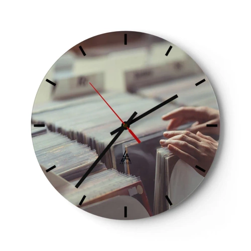 Wanduhr - Glasuhr - Vinyl in einem Musikgeschäft durchstöbern - 30x30cm - Auf der Suche nach Emotionen - Moderne Wanddekoration für Wohnzimmer, Küche und Schlafzimmer ARTTOR
