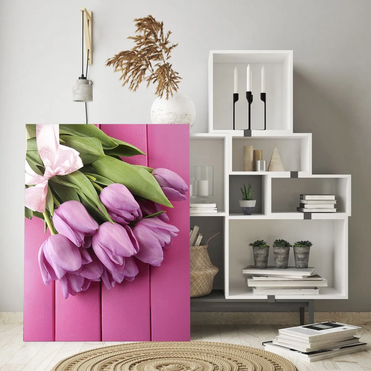 Glasbild - Bild auf glas - Ein Strauß rosa Tulpen mit Schleife auf rosa Hintergrund - 80x120cm - Nur für dich - Moderne Wanddekoration für Wohnzimmer und Schlafzimmer ARTTOR