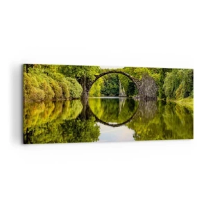Bild auf Leinwand - Leinwandbild - Eine Steinbrücke über einen Fluss mit einer perfekten Spiegelung im Wasser - 120x50cm - An der Kreuzung zweier Welten - Moderne Wanddekoration für Wohnzimmer und Schlafzimmer ARTTOR