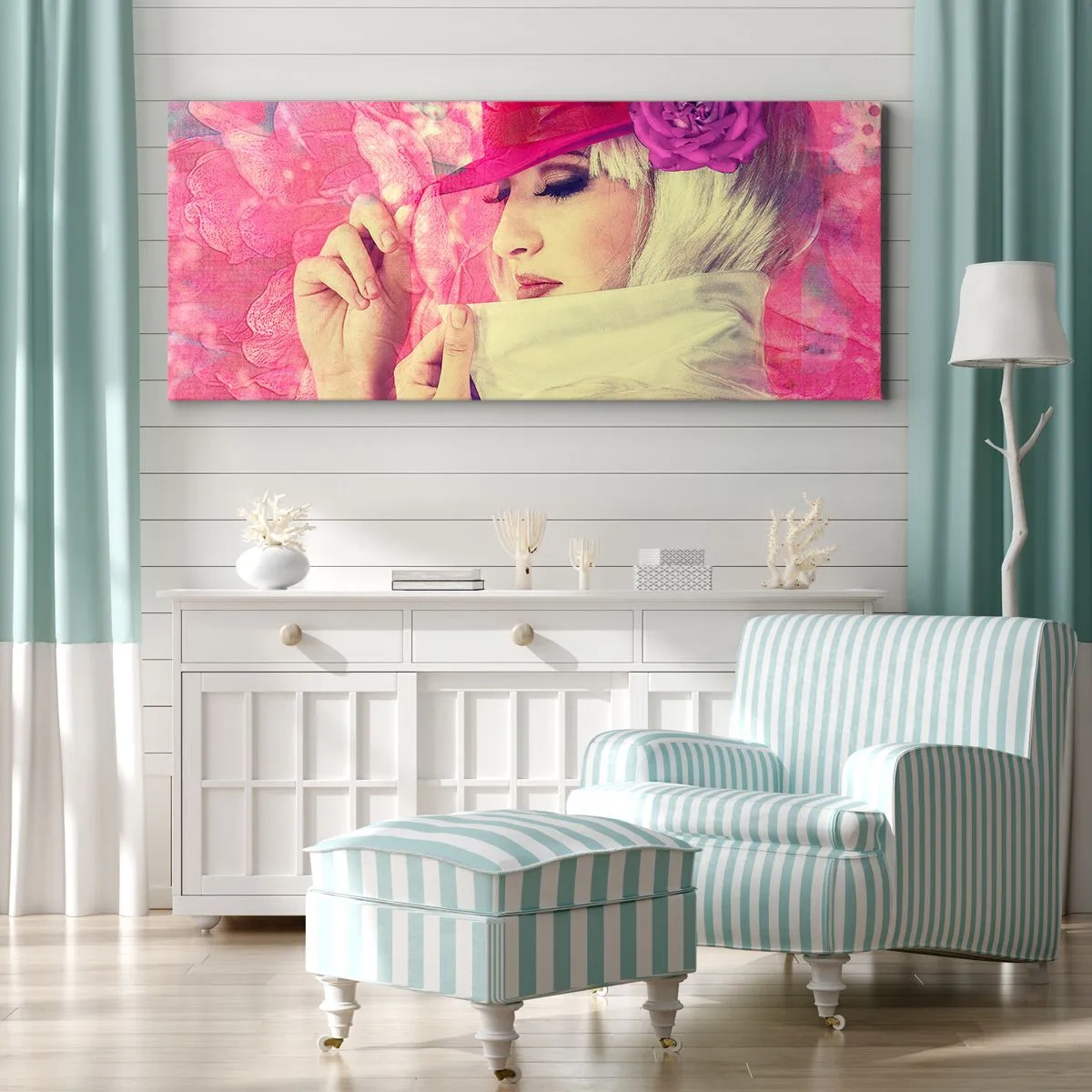 Bild auf Leinwand - Leinwandbild - Stilvolle Frau mit rosa Hut und Blume - 120x50cm - Retro-Porträt in einem rosa Nebel - Moderne Wanddekoration für Wohnzimmer und Schlafzimmer ARTTOR