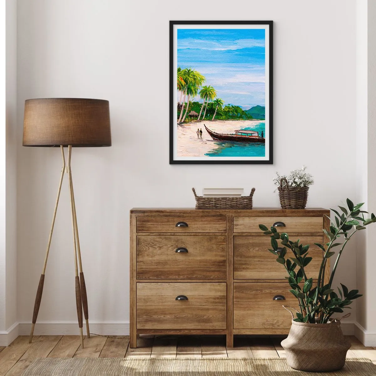 Poster in einem schwarzem Rahmen - Tropischer Strand mit Palmen und einem Boot am Ufer - 50x70cm - Exotischer Traum - Moderne Wanddekoration für Wohnzimmer und Schlafzimmer ARTTOR