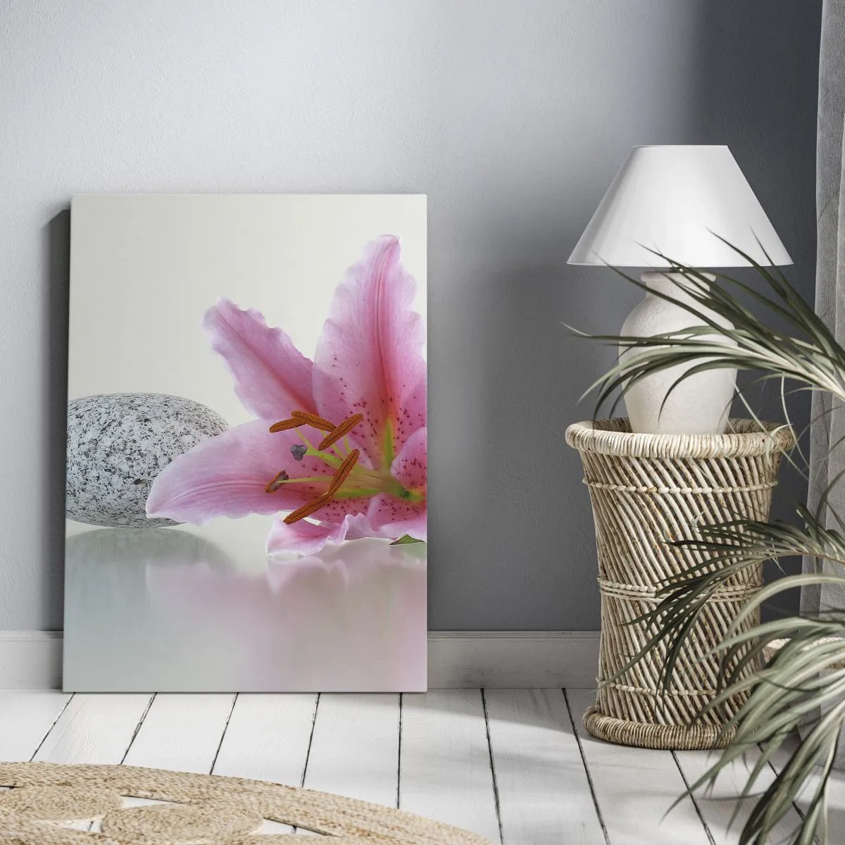 Bild auf Leinwand - Leinwandbild - Eine Studie in Pink, Grau und Weiß - 45x80 cm