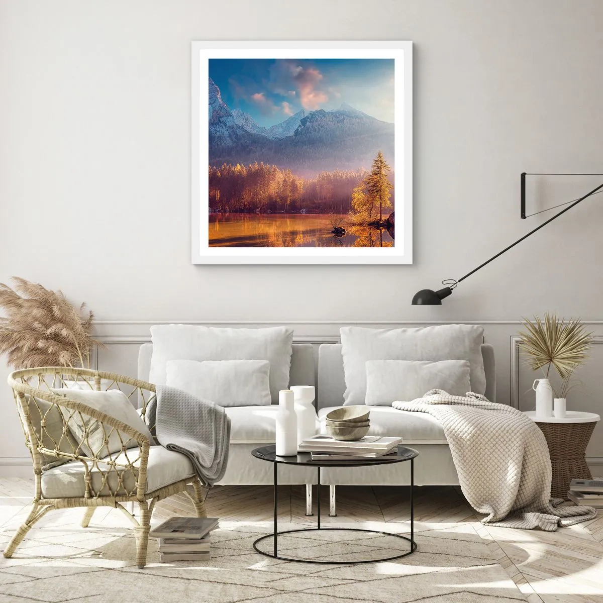 Poster in einem weißen Rahmen - In den Bergen und Tälern - 40x40 cm