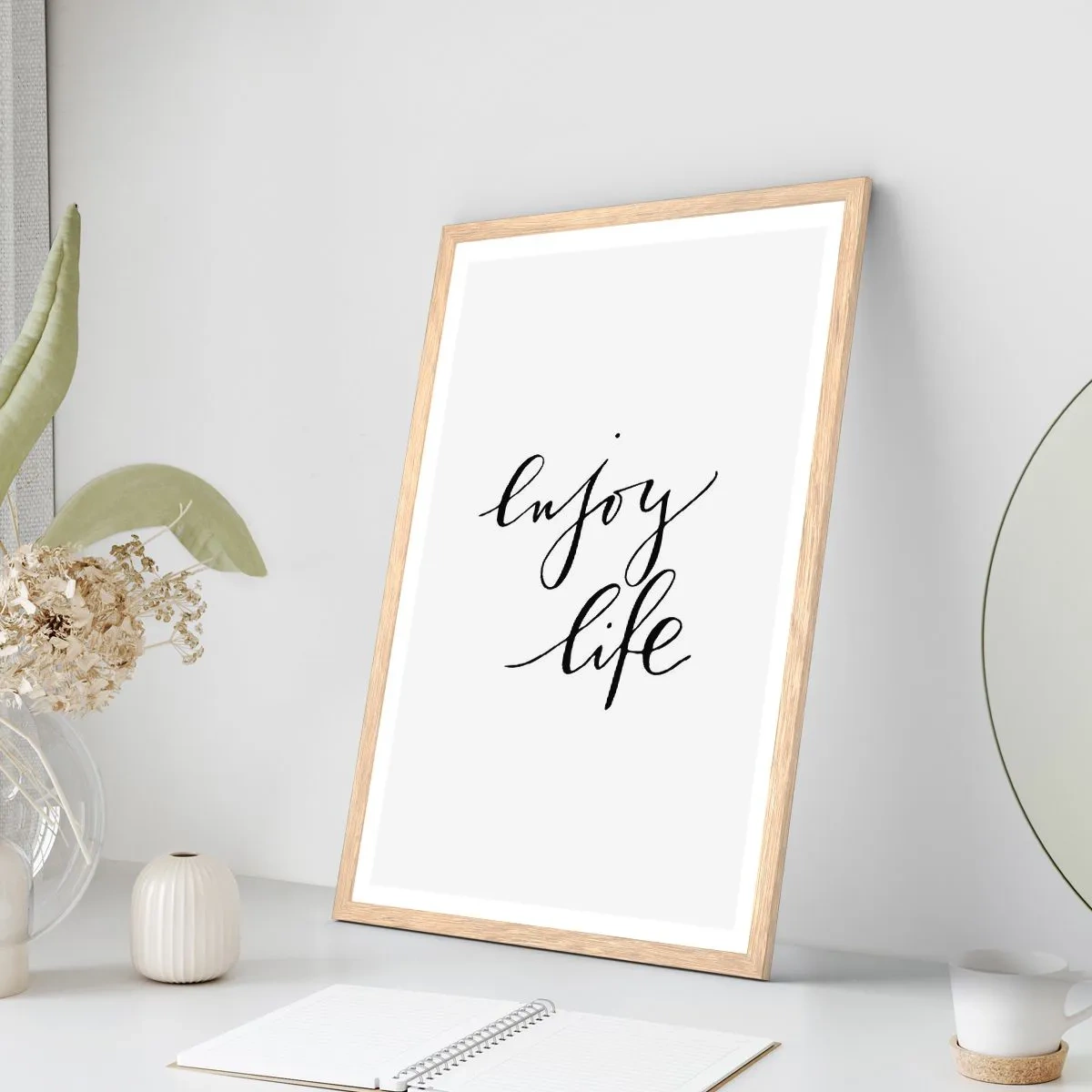 Poster in einem Rahmen aus heller Eiche - Nichts hinzufügen… - 70x100 cm