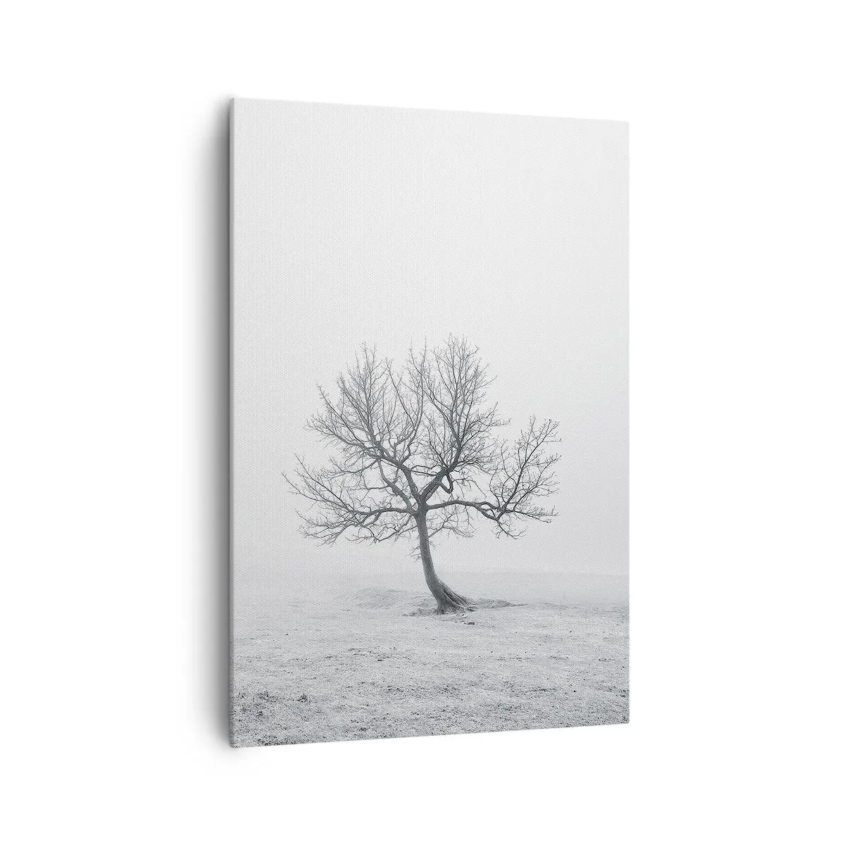 Bild auf Leinwand - Leinwandbild - Ein einsamer Baum im Winternebel auf einem leeren Feld - 70x100cm - Gegen das Nichts - Moderne Wanddekoration für Wohnzimmer und Schlafzimmer ARTTOR