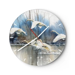 Wanduhr - Glasuhr - Schwäne fliegen von der Seeoberfläche auf, im Hintergrund der Wald - 30x30cm - Wie im Märchen von den wilden Schwänen - Moderne Wanddekoration für Wohnzimmer, Küche und Schlafzimmer ARTTOR