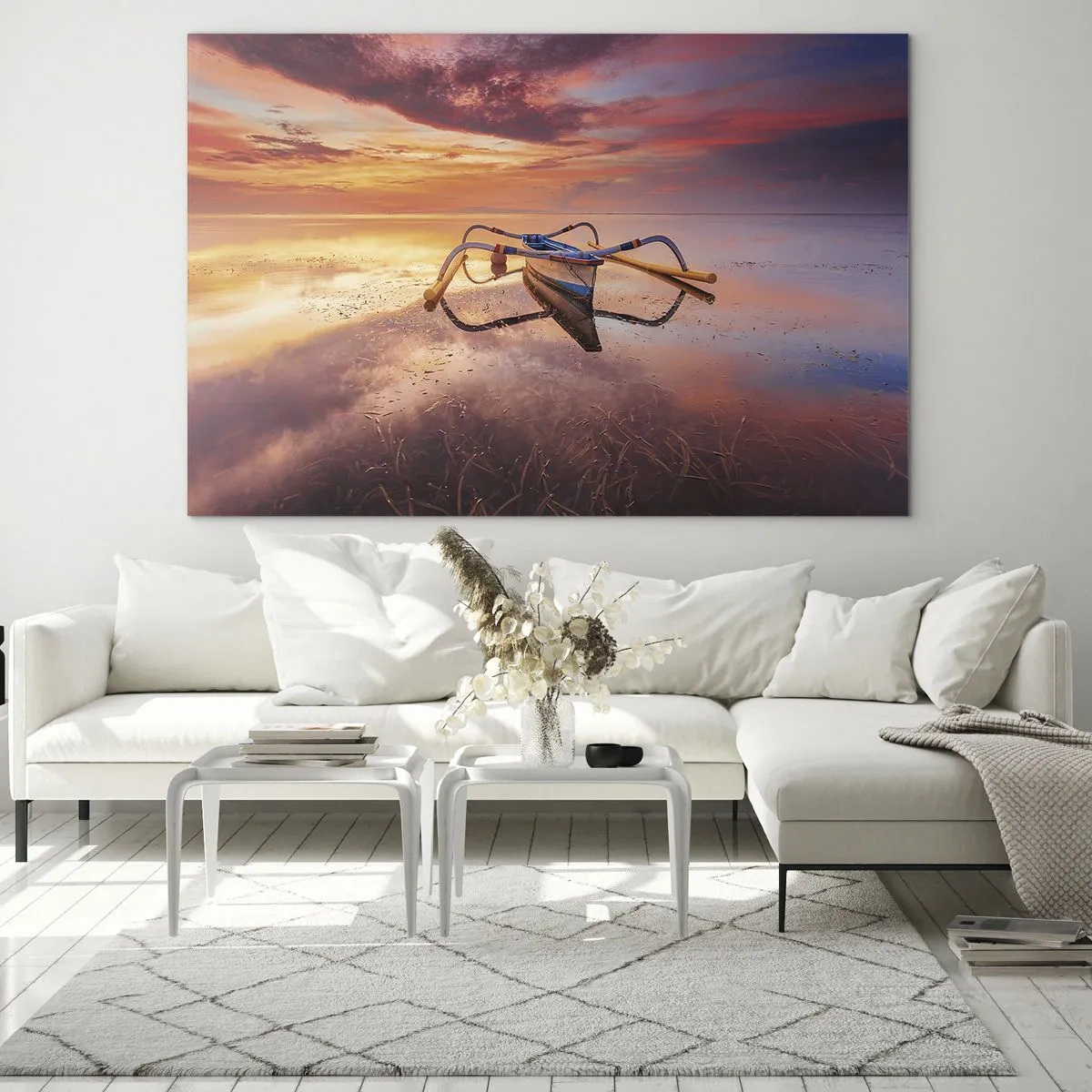 Glasbild - Bild auf glas - Traditionelles Boot auf ruhigem Wasser bei Sonnenuntergang - 70x50cm - Die Ruhe eines tropischen Abends - Moderne Wanddekoration für Wohnzimmer und Schlafzimmer ARTTOR