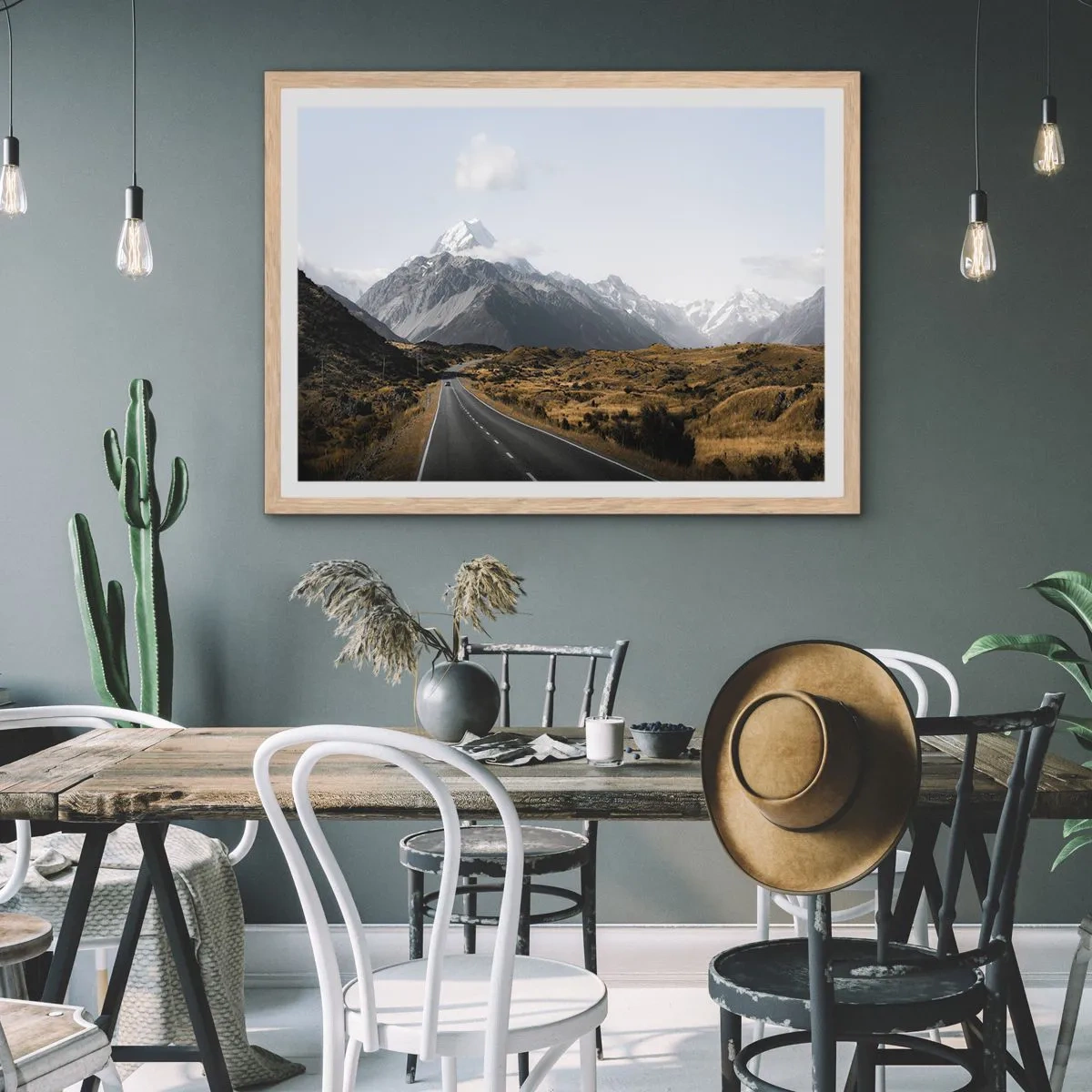 Poster in einem Rahmen aus heller Eiche - Der Weg ins Herz der Berge - 40x30 cm