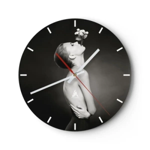 Wanduhr - Glasuhr - Schwarz-Weiß-Porträt einer Frau mit Blumen im Mund - 30x30cm - Exzentrische Eleganz - Moderne Wanddekoration für Wohnzimmer, Küche und Schlafzimmer ARTTOR