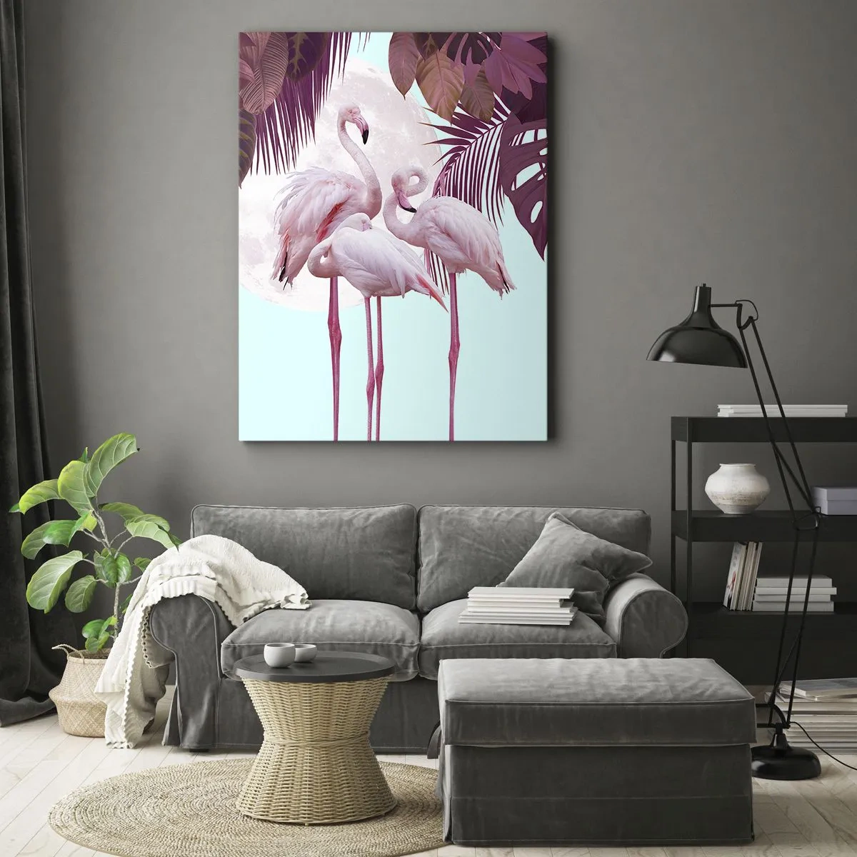 Bild auf Leinwand - Leinwandbild - Rosa Flamingos vor dem Hintergrund des Mondes und tropischer Blätter - 80x120cm - Drei Vogelgnaden - Moderne Wanddekoration für Wohnzimmer und Schlafzimmer ARTTOR