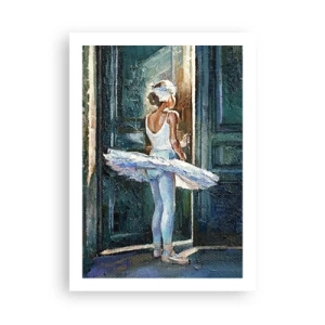 Poster - Ballerina im Licht einer Tür im impressionistischen Stil - 50x70cm - Vor der Show - Moderne Wanddekoration für Wohnzimmer und Schlafzimmer ARTTOR