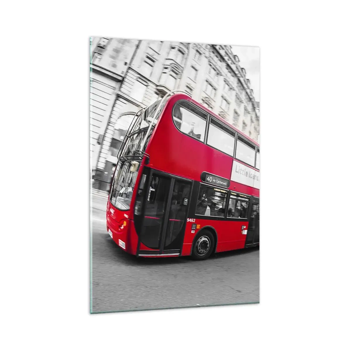Glasbild - Bild auf glas - Ein roter Londoner Bus vor einer schwarz-weißen Straße - 80x120cm - London traditionell - mit dem Bus - Moderne Wanddekoration für Wohnzimmer und Schlafzimmer ARTTOR