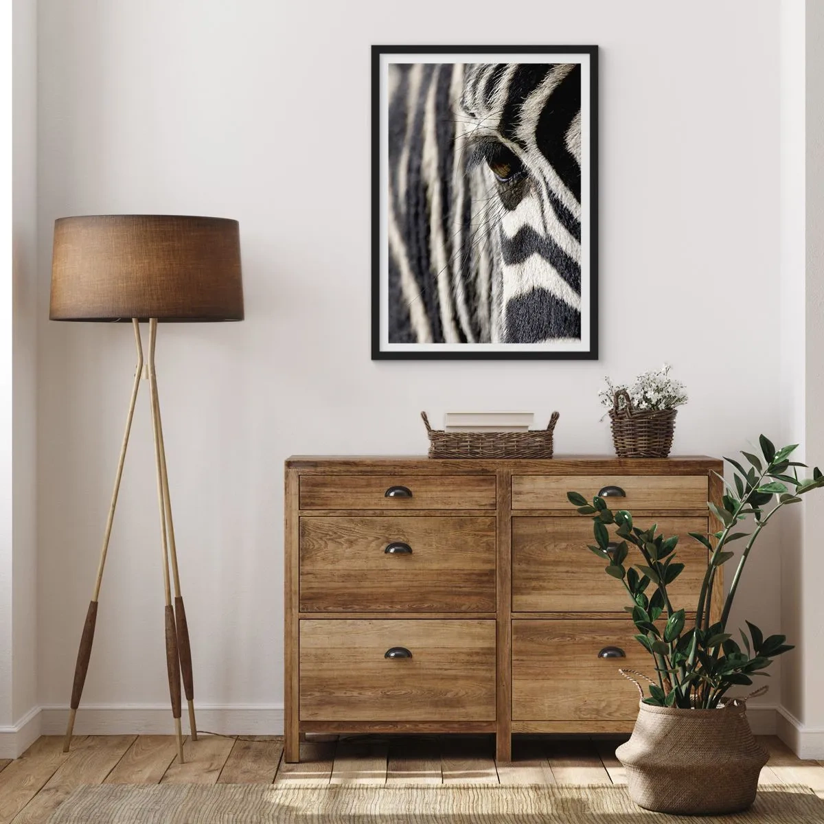 Poster in einem schwarzem Rahmen - Gestreiftes Porträt - 30x40 cm