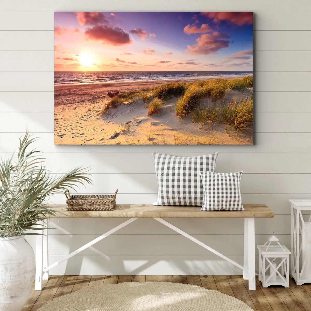 Bild auf Leinwand - Leinwandbild - Ein grasbewachsener Strand und ein Sonnenuntergang über einem ruhigen Meer - 120x80cm - Die Luft riecht schon im Sommer - Moderne Wanddekoration für Wohnzimmer und Schlafzimmer ARTTOR