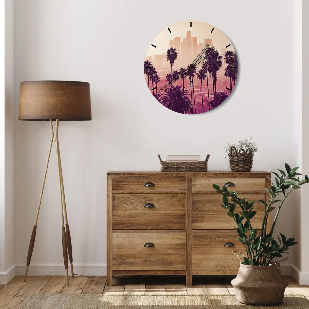 Wanduhr - Glasuhr - Sonnenuntergang mit Palmen und der Skyline der Stadt - 30x30cm - Kalifornische Landschaft - Moderne Wanddekoration für Wohnzimmer, Küche und Schlafzimmer ARTTOR