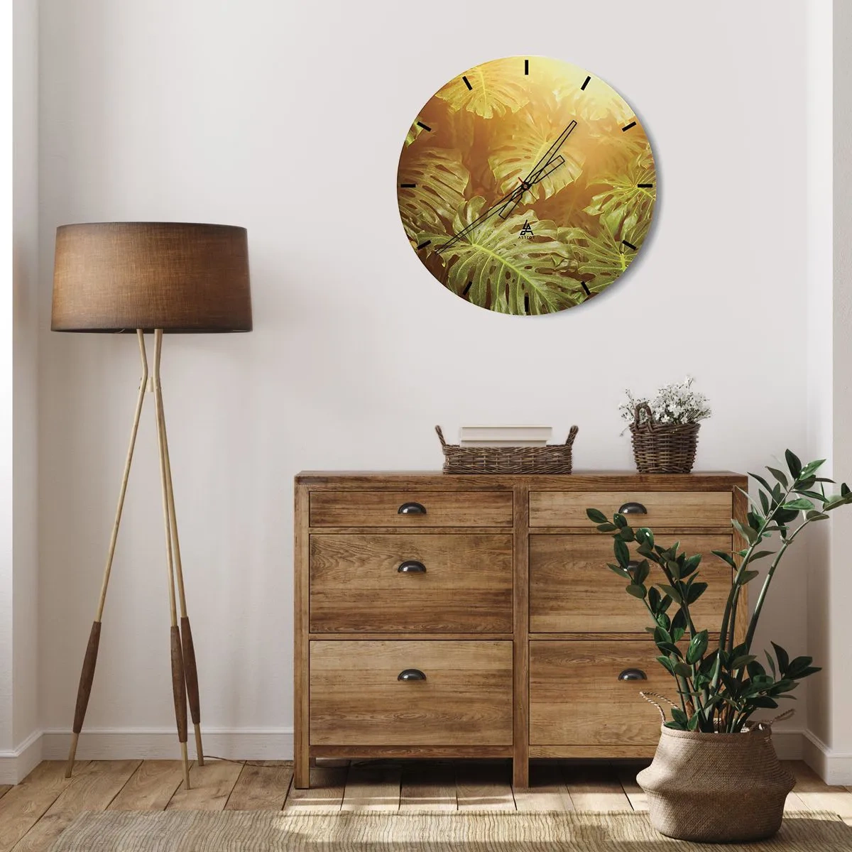 Wanduhr - Glasuhr - Monstera-Blätter im Licht der untergehenden Sonne - 30x30cm - Ins Grüne tretren... - Moderne Wanddekoration für Wohnzimmer, Küche und Schlafzimmer ARTTOR