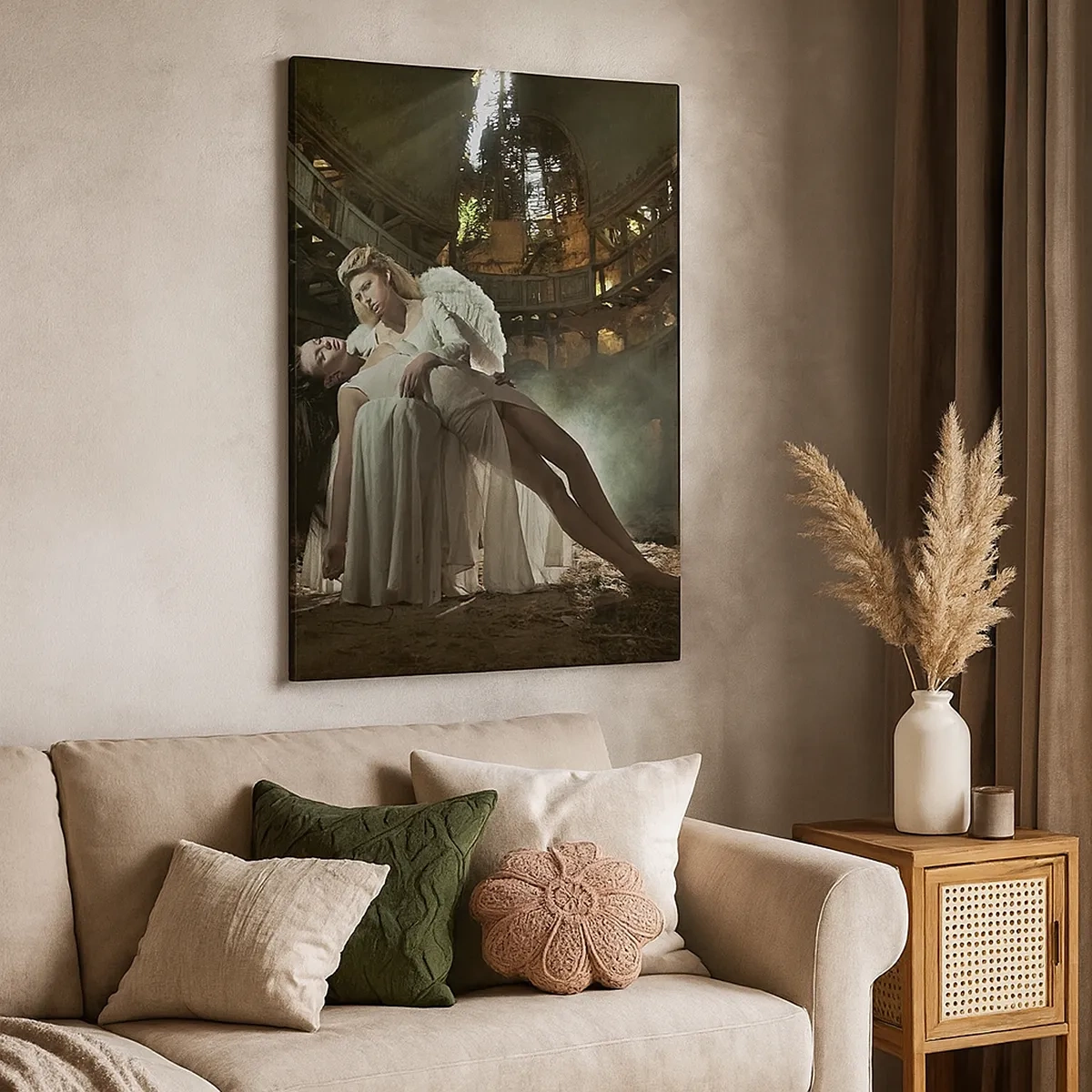 Bild auf Leinwand - Leinwandbild - Zwei Figuren in Ruinen mit Lichtspiel - 50x70cm - Der Geist des alten Theaters - Moderne Wanddekoration für Wohnzimmer und Schlafzimmer ARTTOR