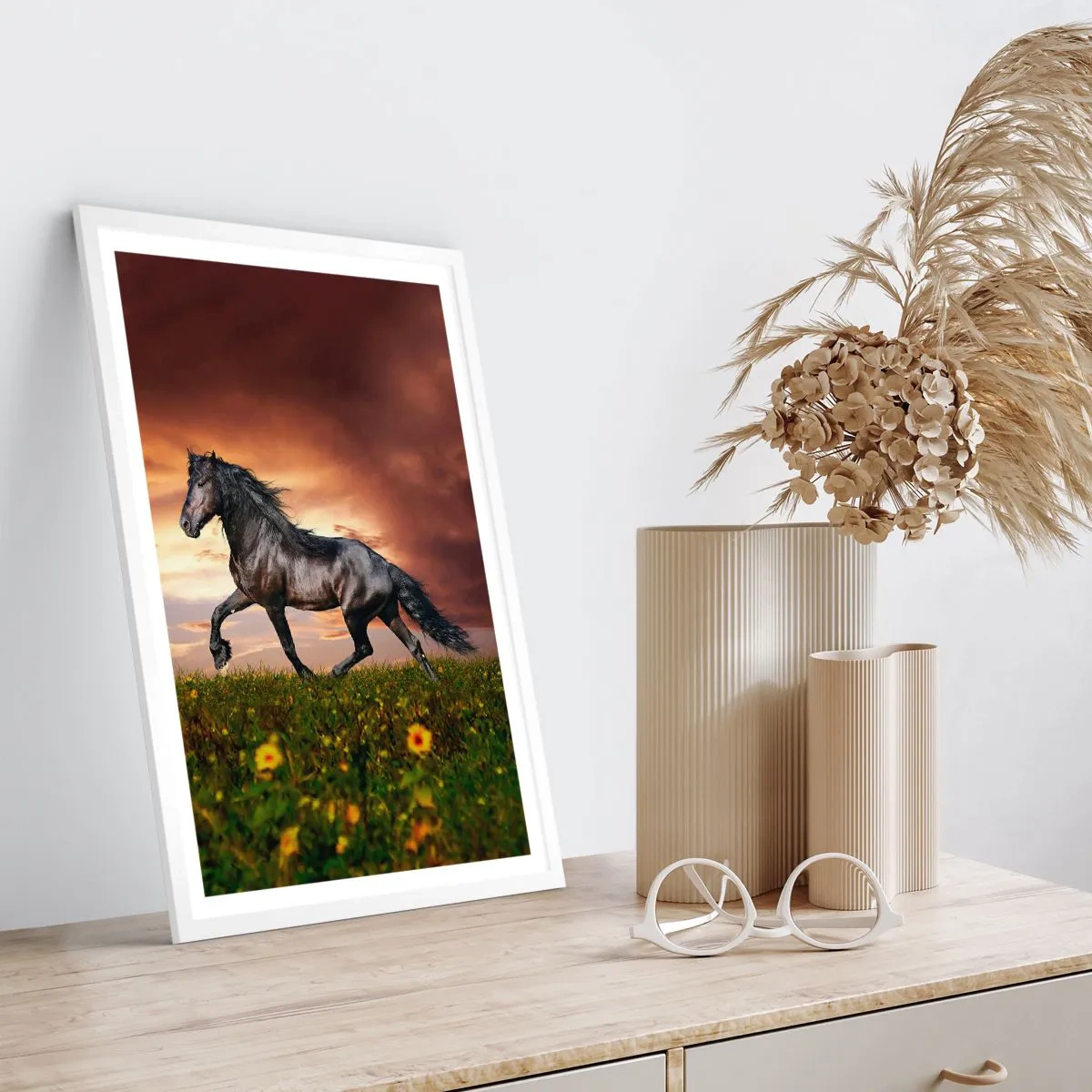 Poster in einem weißen Rahmen - Schwarzer Prinz - 50x70 cm