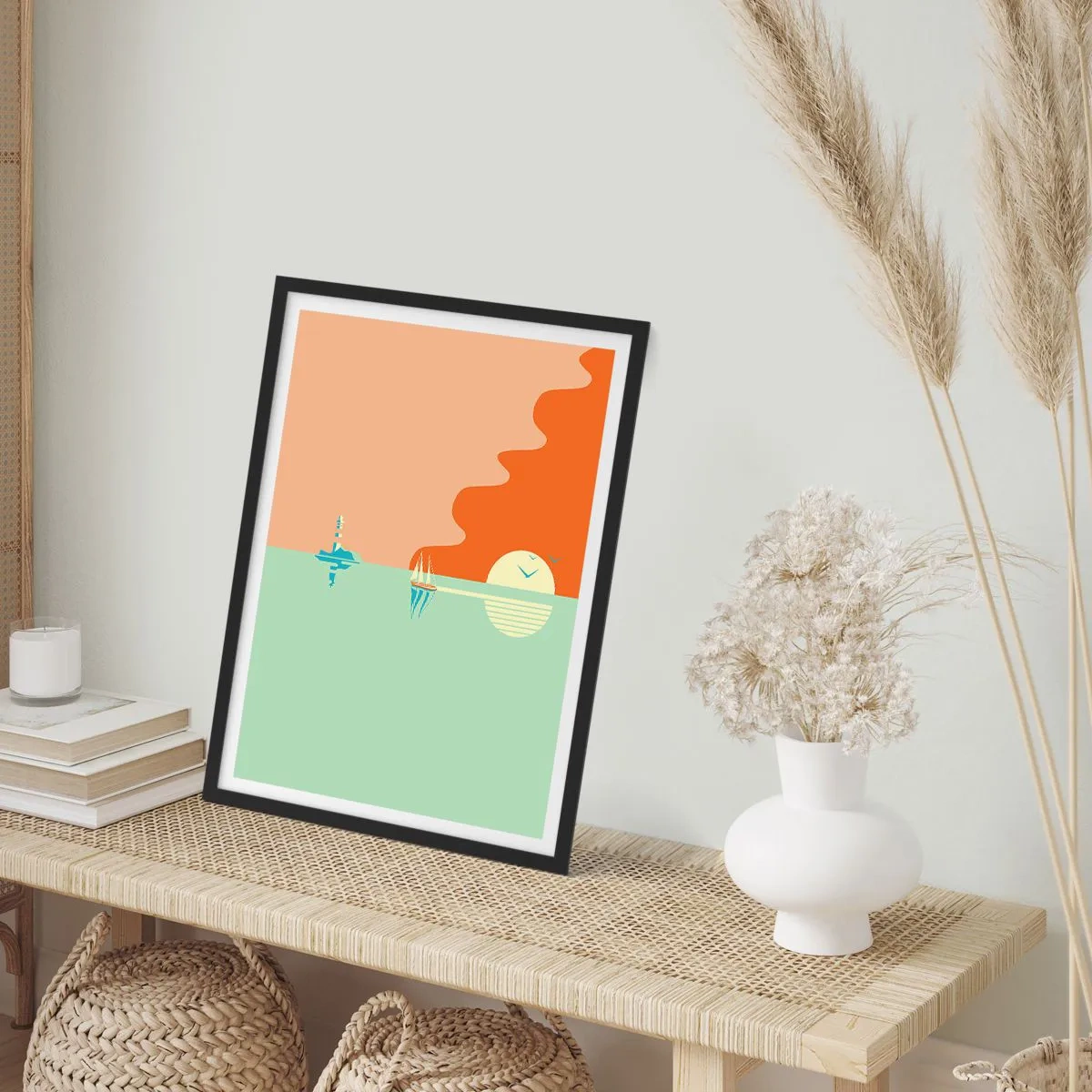 Poster in einem schwarzem Rahmen - Ein minimalistischer Sonnenuntergang mit einem Segelboot im Hintergrund - 50x70cm - Die perfekte Meereslandschaft - Moderne Wanddekoration für Wohnzimmer und Schlafzimmer ARTTOR