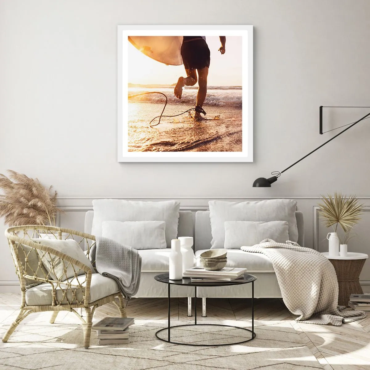 Poster in einem weißen Rahmen - Um die Welle zu treffen - 30x30 cm
