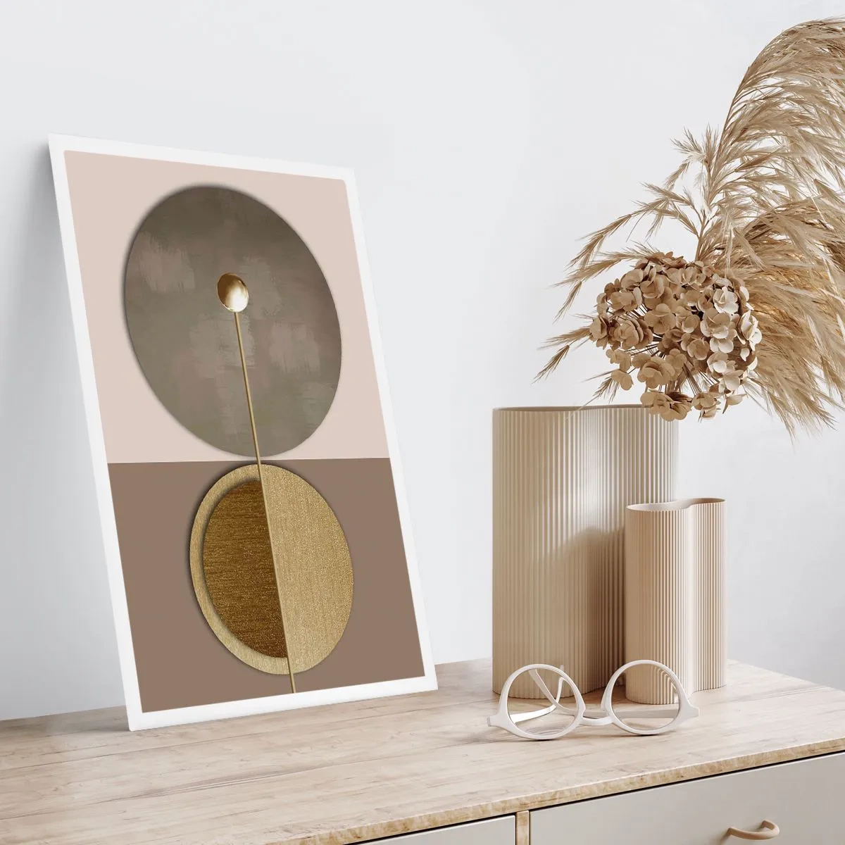 Poster - Moderne geometrische Abstraktion in Gold- und Beigetönen - 50x70cm - Perfekte Balance - Moderne Wanddekoration für Wohnzimmer und Schlafzimmer ARTTOR