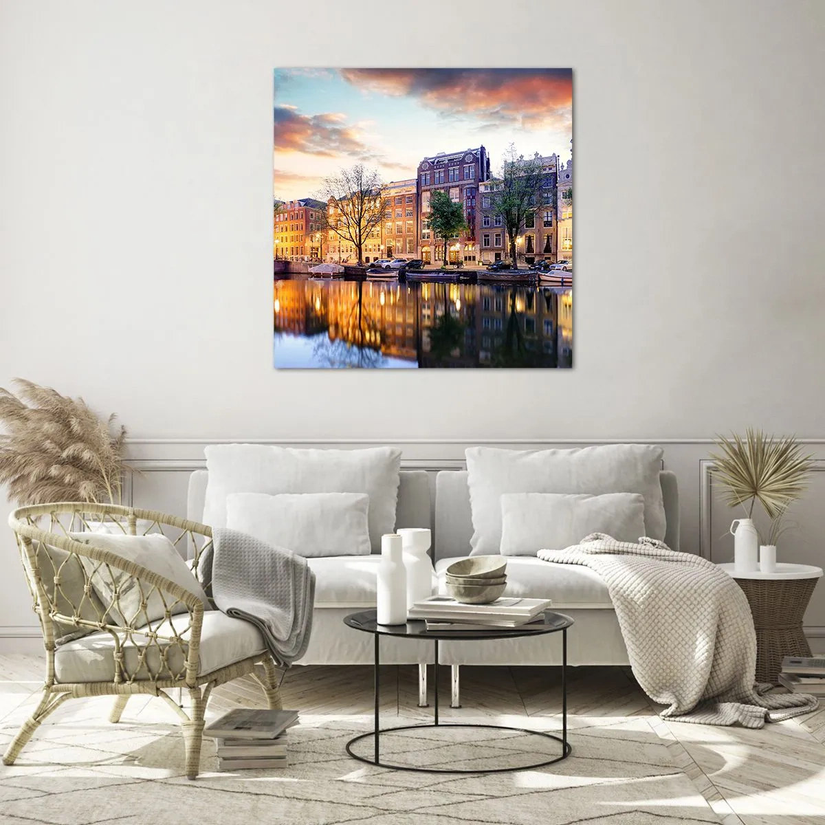 Glasbild - Bild auf glas - Zurückhaltende und gelassene niederländische Schönheit - 60x60 cm