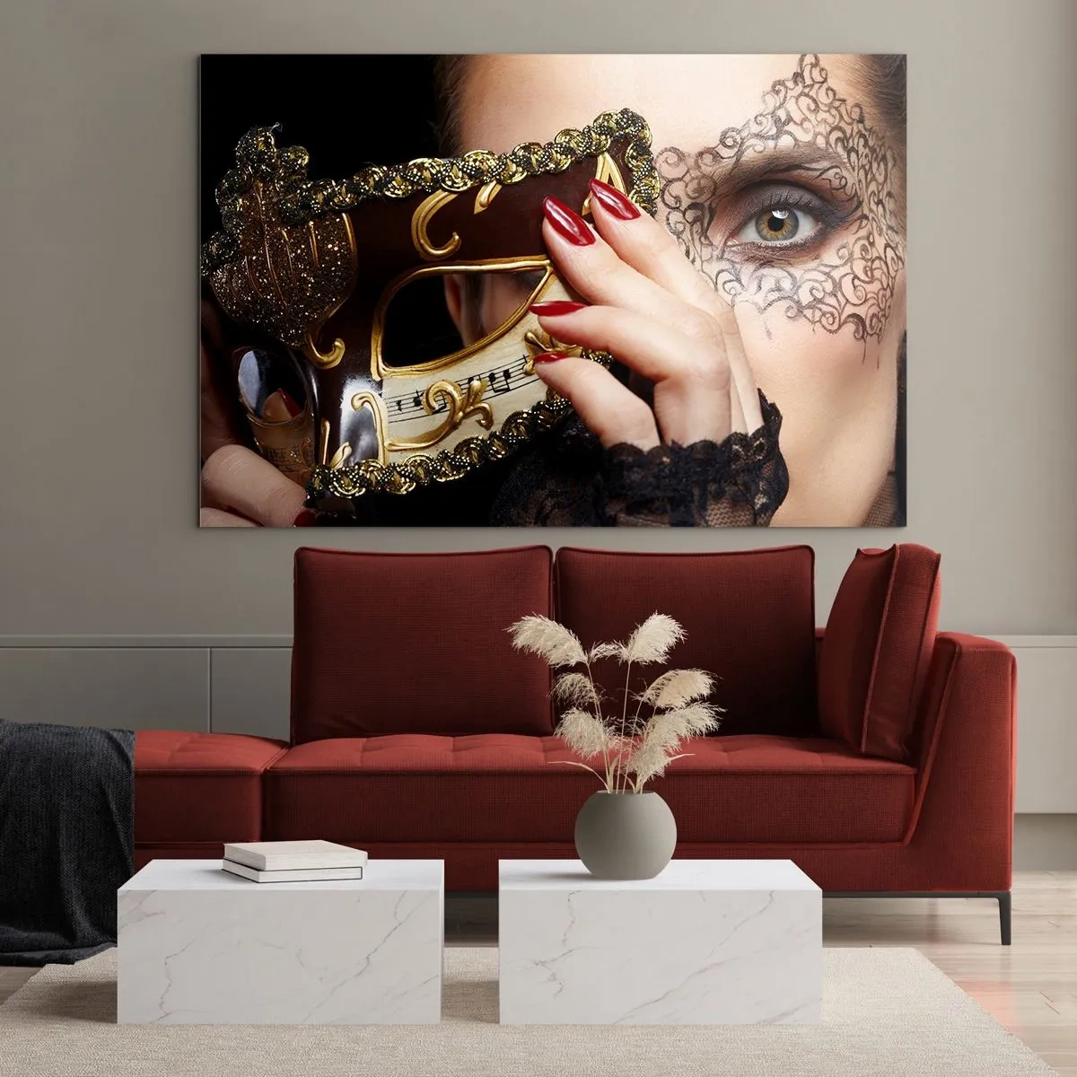 Glasbild - Bild auf glas - Eine goldene venezianische Maske auf dem Gesicht einer Frau - 100x70cm - Meine Welt ist barock - Moderne Wanddekoration für Wohnzimmer und Schlafzimmer ARTTOR