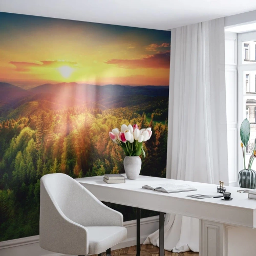 Selbstklebende Fototapete Deluxe Sticker - Scheitelpunkte und Spitzen - Landschaft, Wald, Berge - 350x256 cm