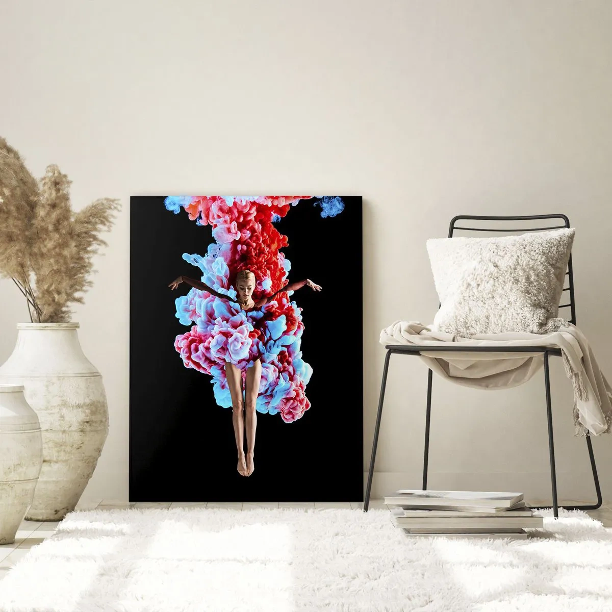 Glasbild - Bild auf glas - Eine Tänzerin, umgeben von buntem Rauch auf schwarzem Hintergrund - 70x100cm - In voller Blüte - Moderne Wanddekoration für Wohnzimmer und Schlafzimmer ARTTOR