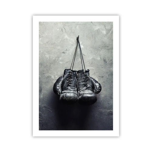 Poster - Schwarze Boxhandschuhe hängen an einer Schnur - 50x70cm - Zeit des Kampfes und Zeit des Friedens - Moderne Wanddekoration für Wohnzimmer und Schlafzimmer ARTTOR