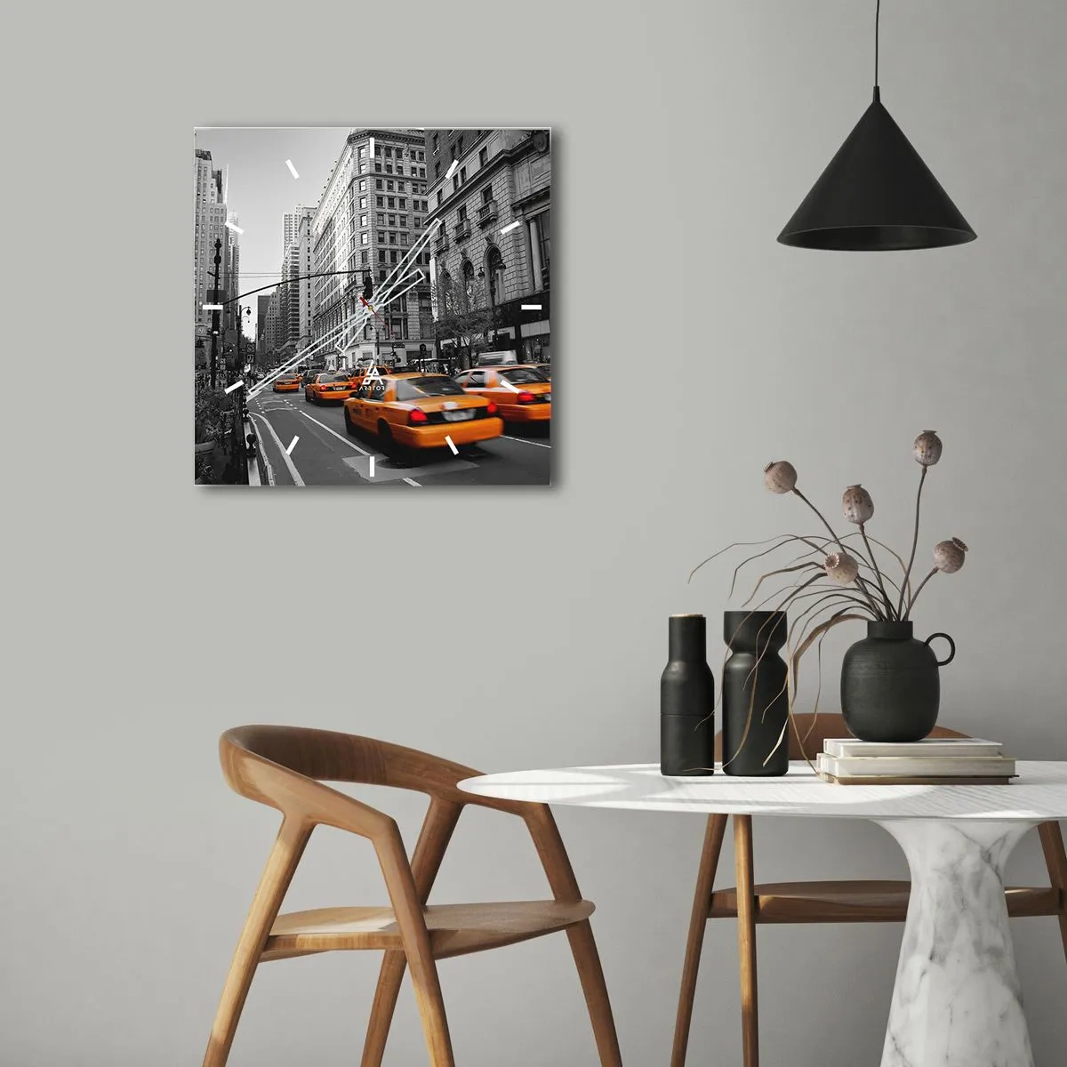 Wanduhr - Glasuhr - Gelbe Taxis auf den Straßen von New York - 30x30cm - Sonnen der Großstadt - Moderne Wanddekoration für Wohnzimmer und Schlafzimmer ARTTOR