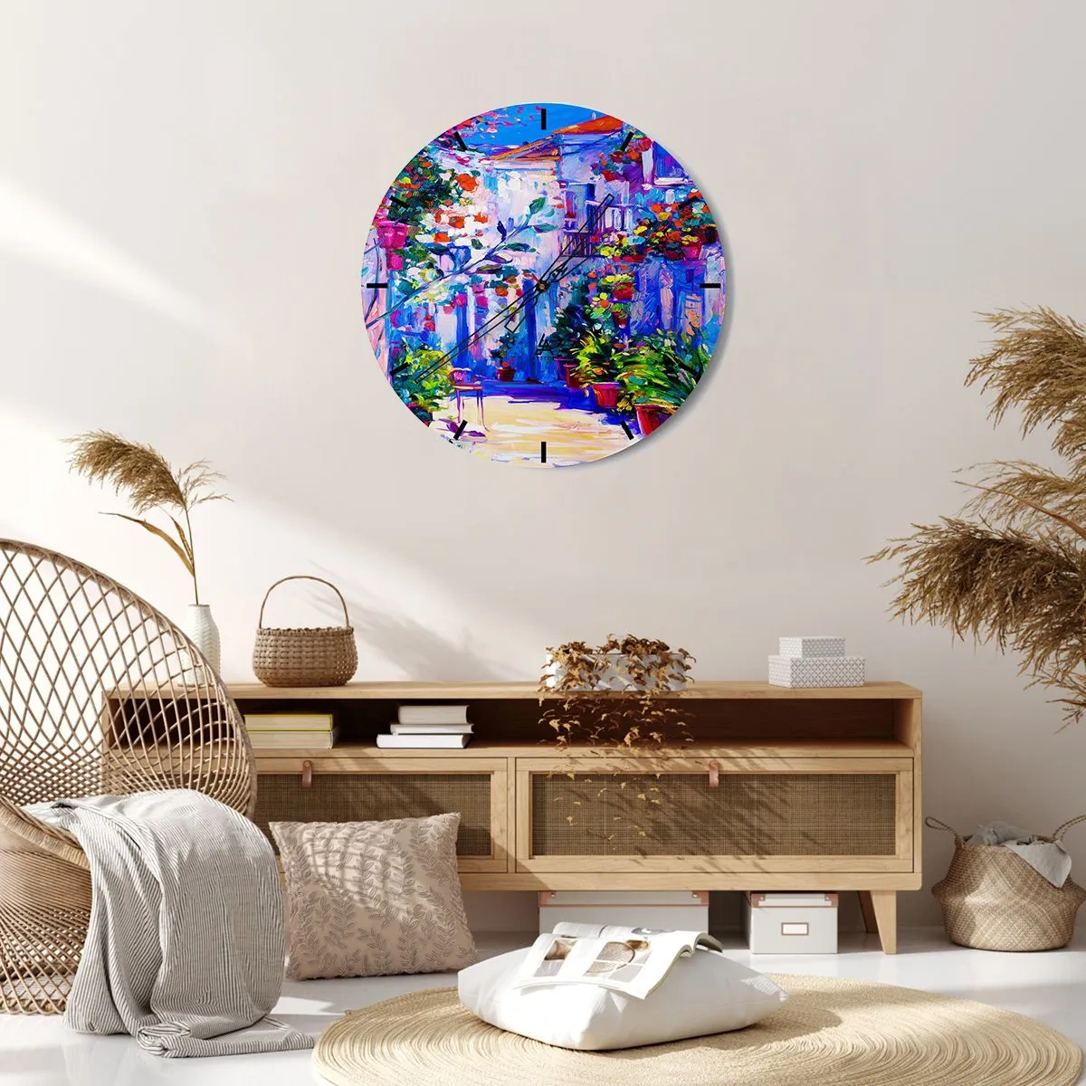 Wanduhr - Glasuhr - Ein bezaubernder Innenhof voller Blumen in intensiven Farben - 30x30cm - Impresja - eine italienische Straße - Moderne Wanddekoration für Wohnzimmer, Küche und Schlafzimmer ARTTOR