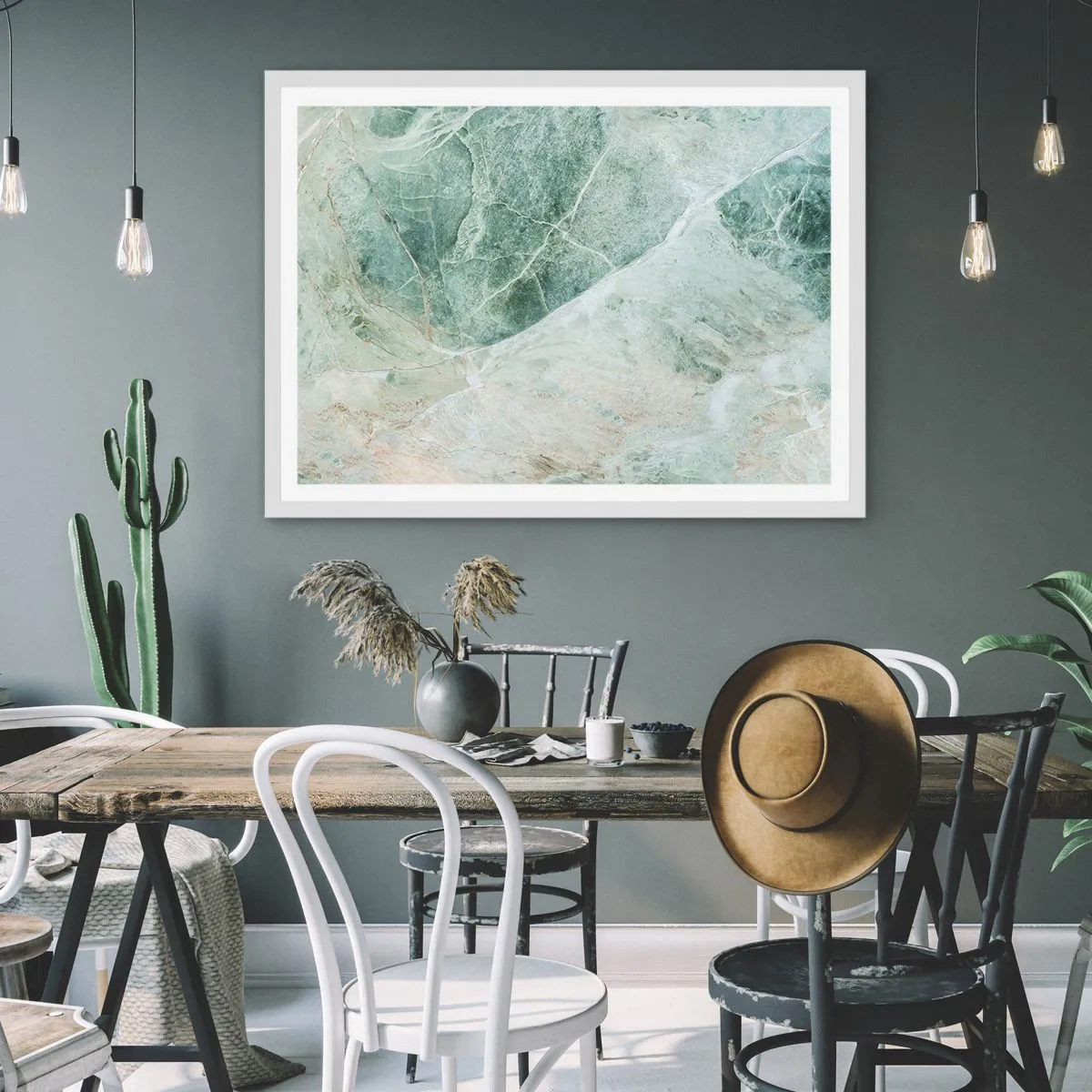 Poster in einem weißen Rahmen - Edle Kälte des Steins - 91x61 cm