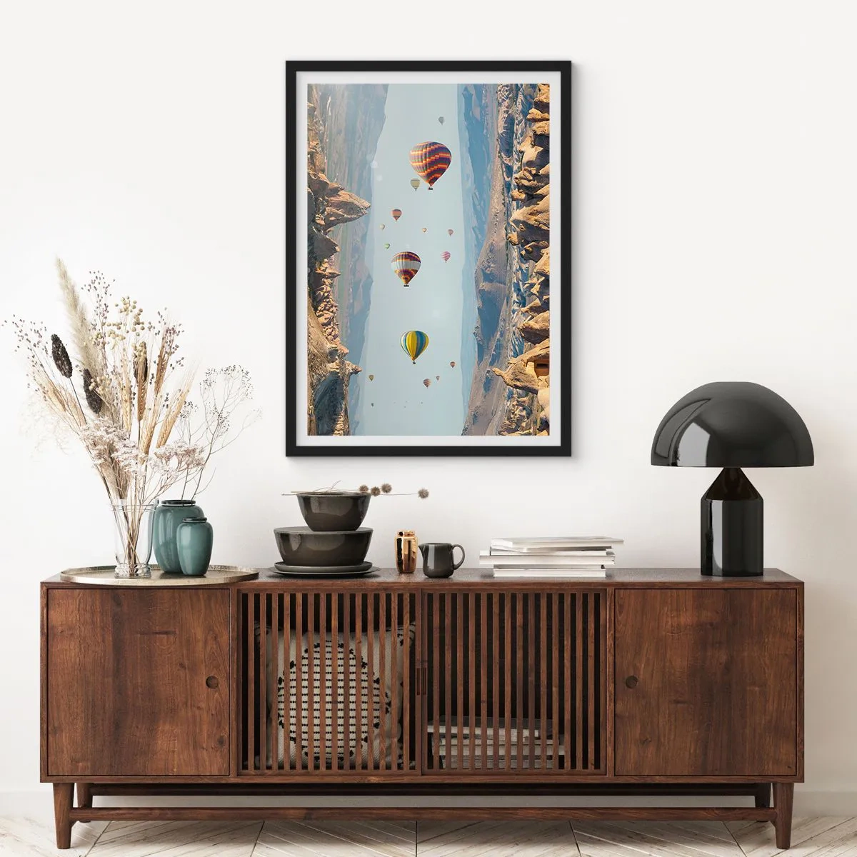 Poster in einem schwarzem Rahmen - Hier ist alles möglich - 70x100 cm
