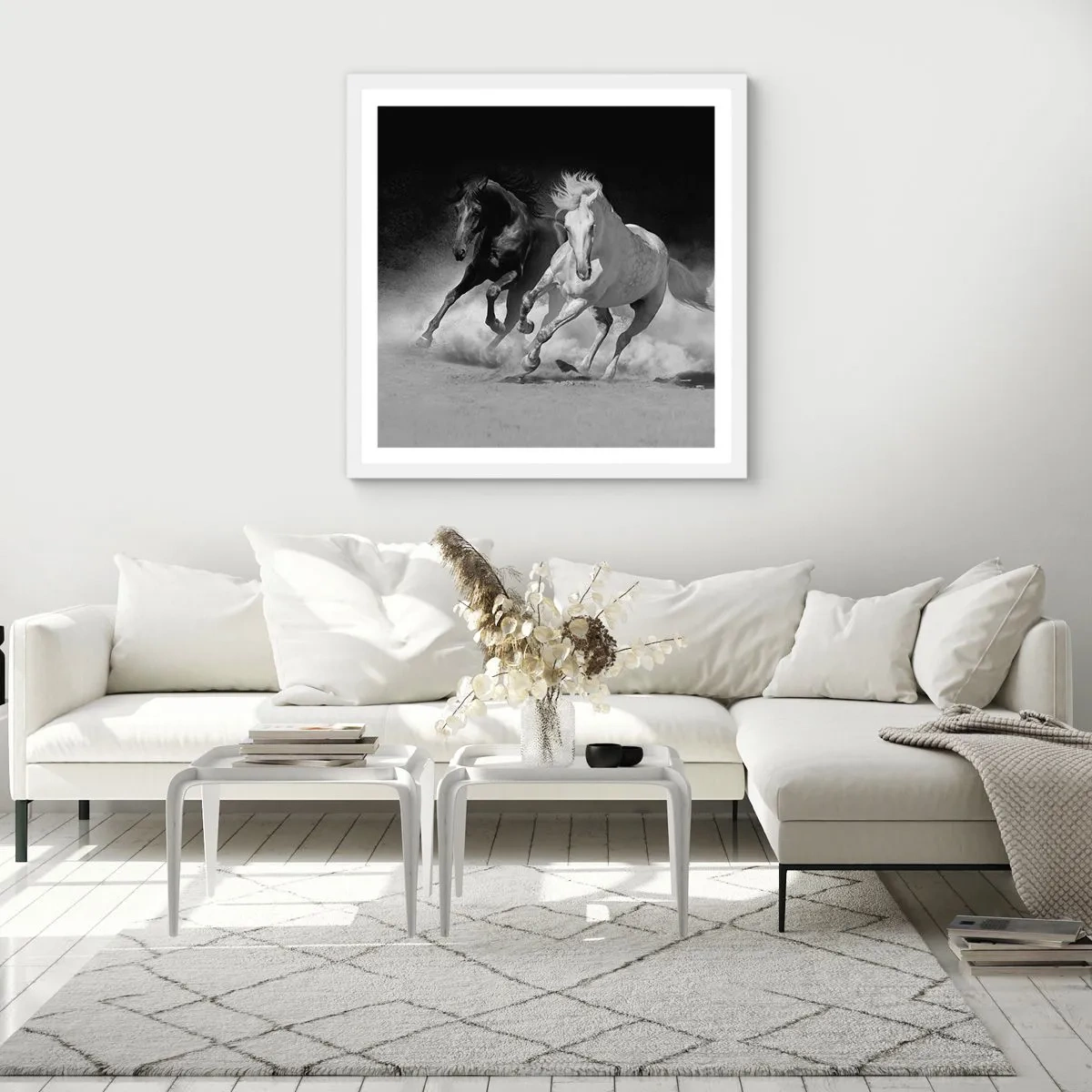 Poster in einem weißen Rahmen - Galopp der Freiheit - 40x40 cm