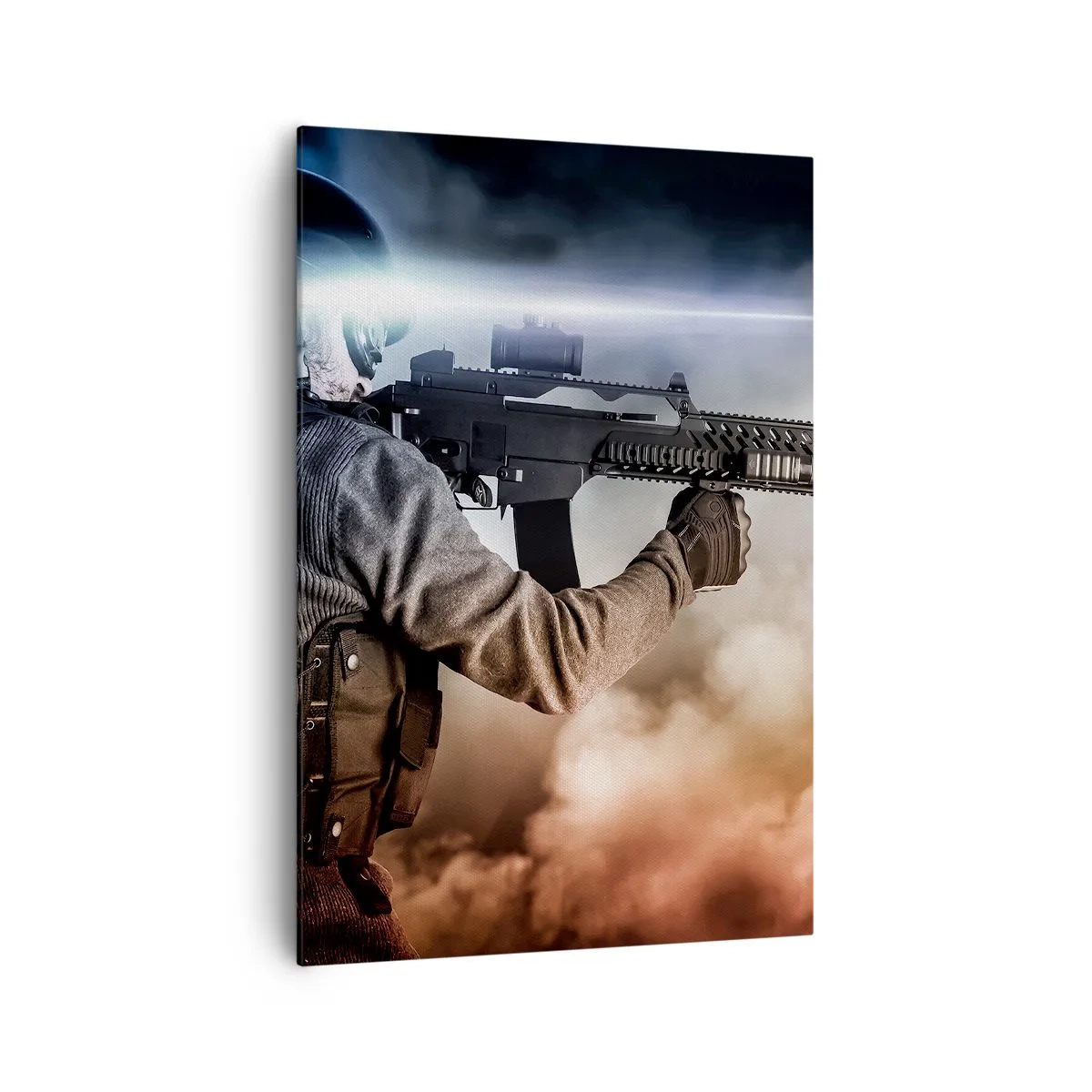 Bild auf Leinwand - Leinwandbild - Ein Soldat im Einsatz mit einem Gewehr vor einem Hintergrund aus Wolken und Licht. - 70x100cm - Nur ein Held - Moderne Wanddekoration für Wohnzimmer und Schlafzimmer ARTTOR